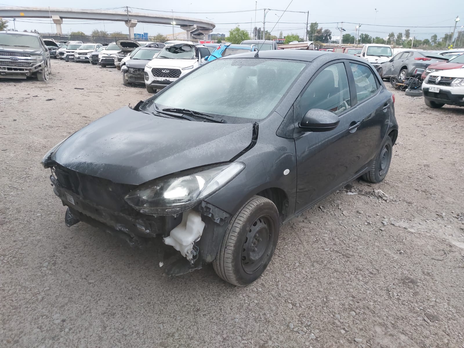 MAZDA 2 2014