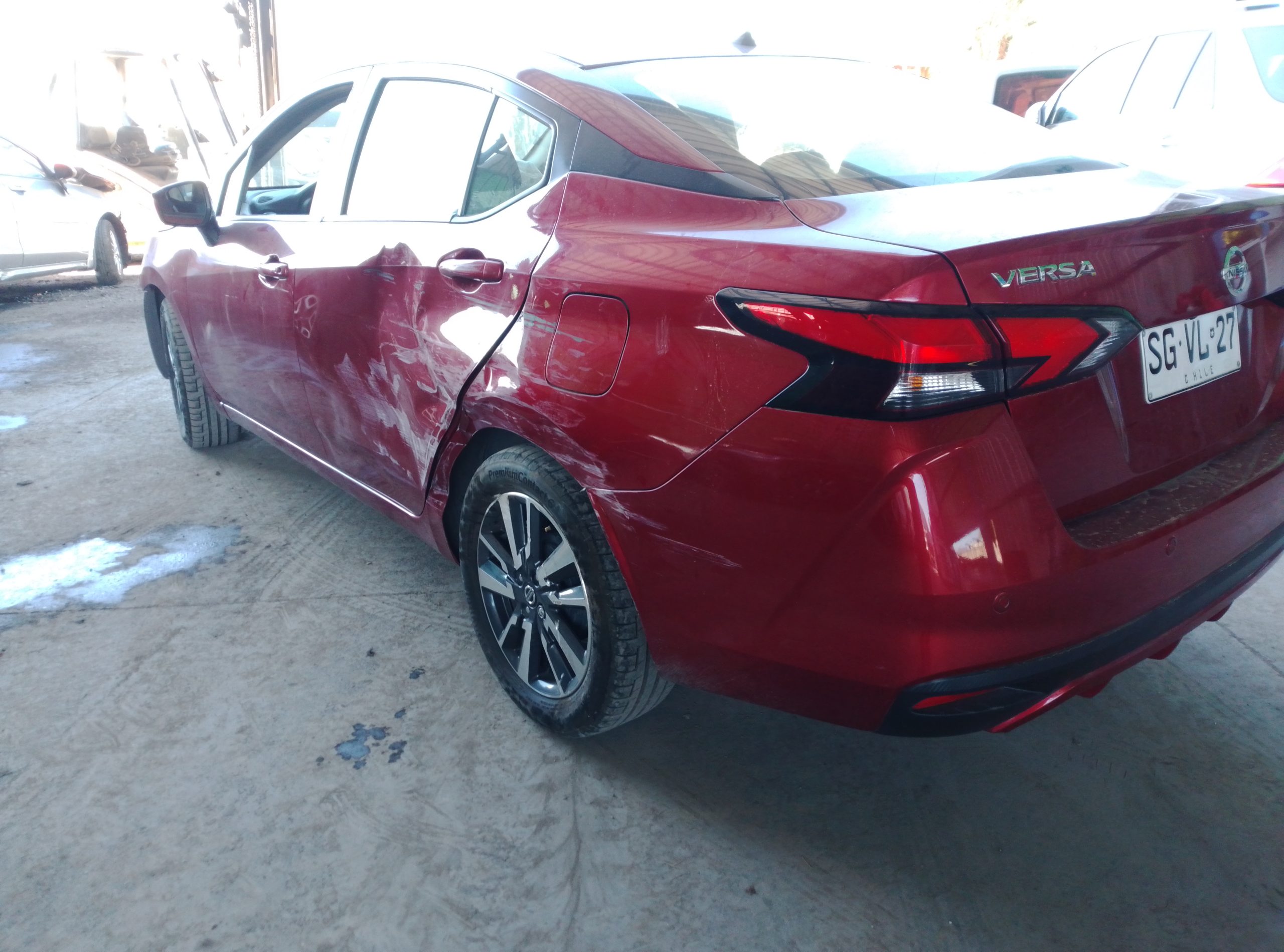 NISSAN VERSA 2023
