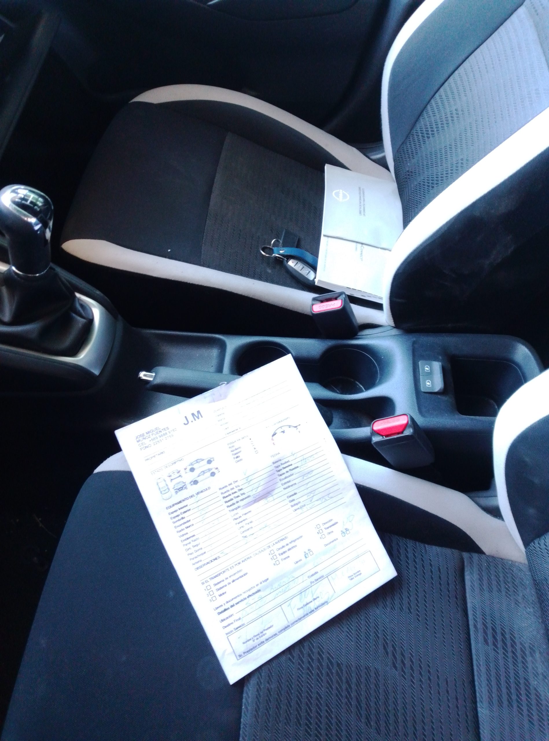 NISSAN VERSA 2023