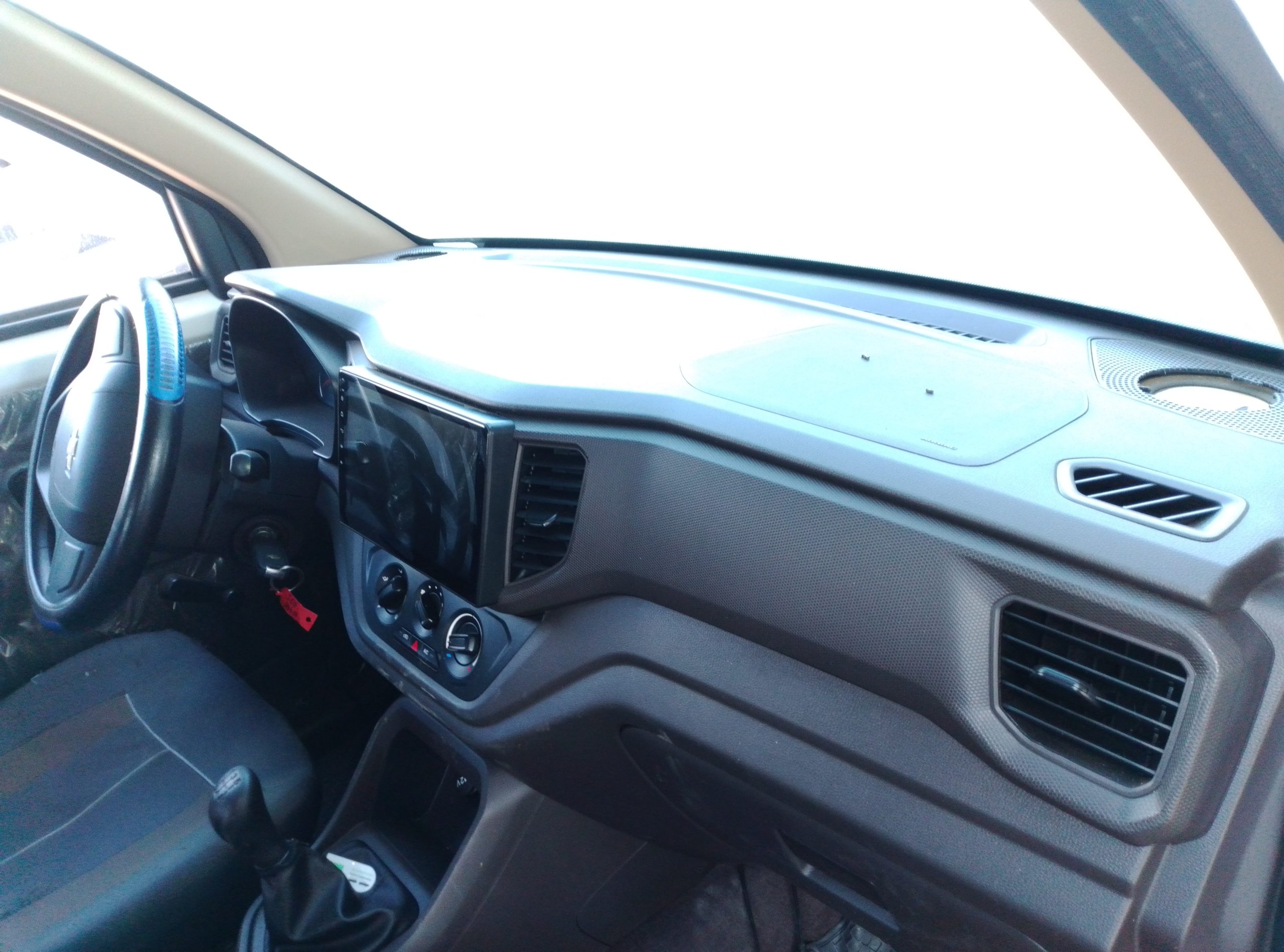 CHEVROLET N400 2023