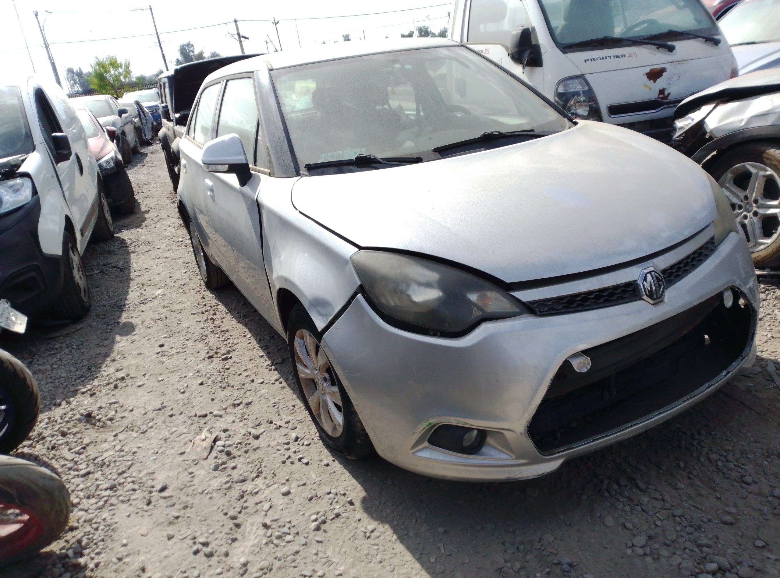 MG 3 2013