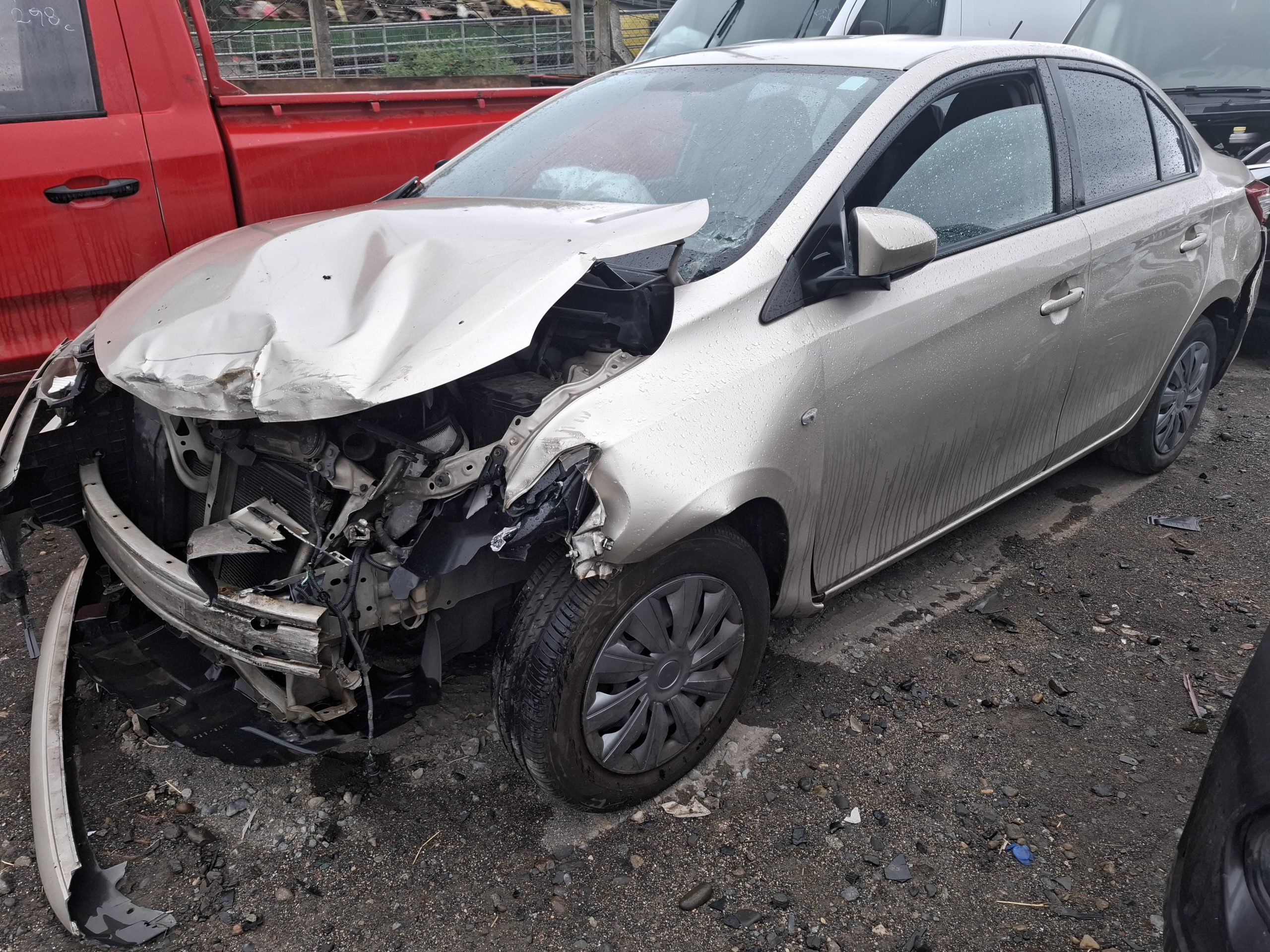 TOYOTA YARIS 2014