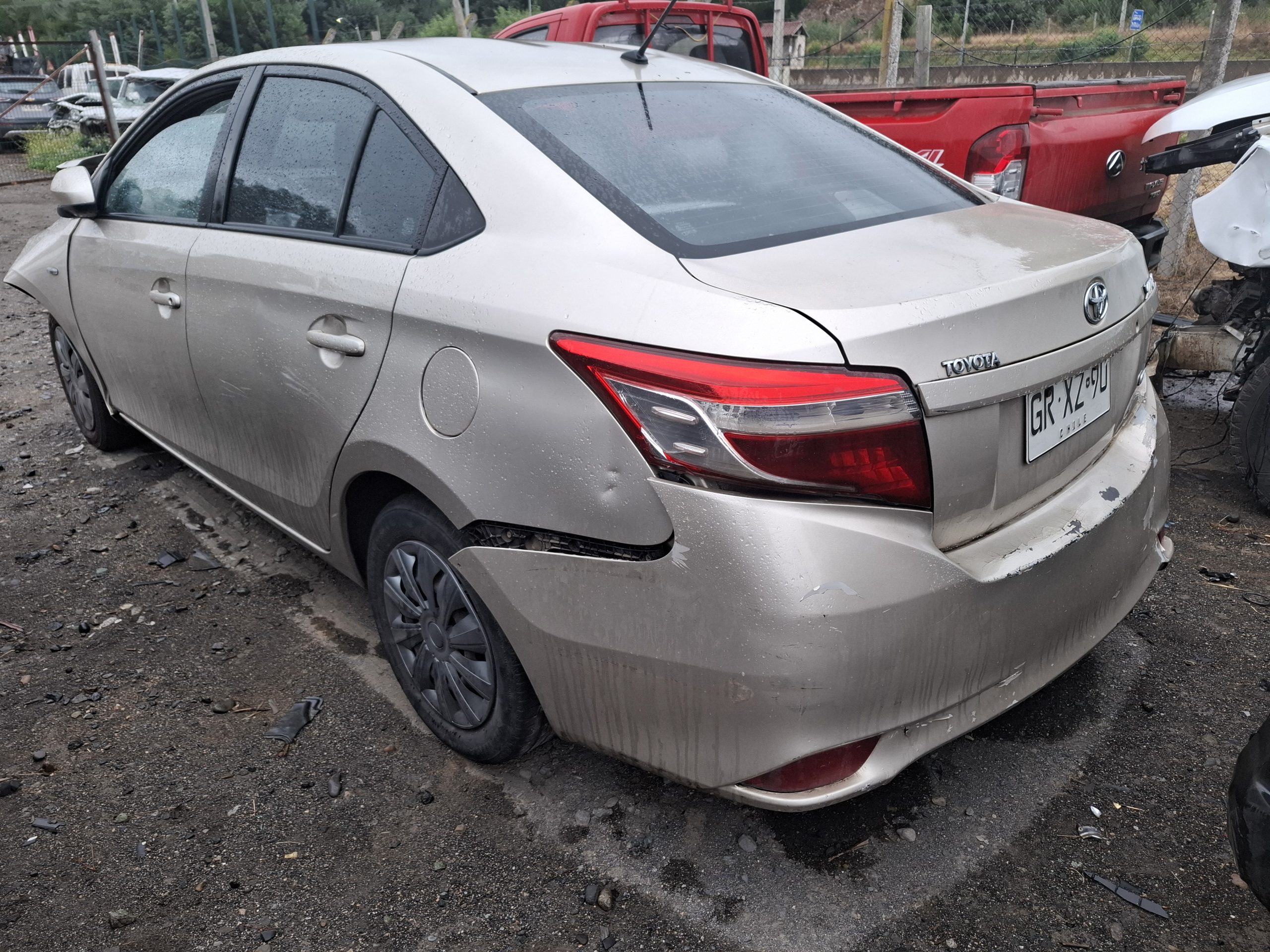 TOYOTA YARIS 2014