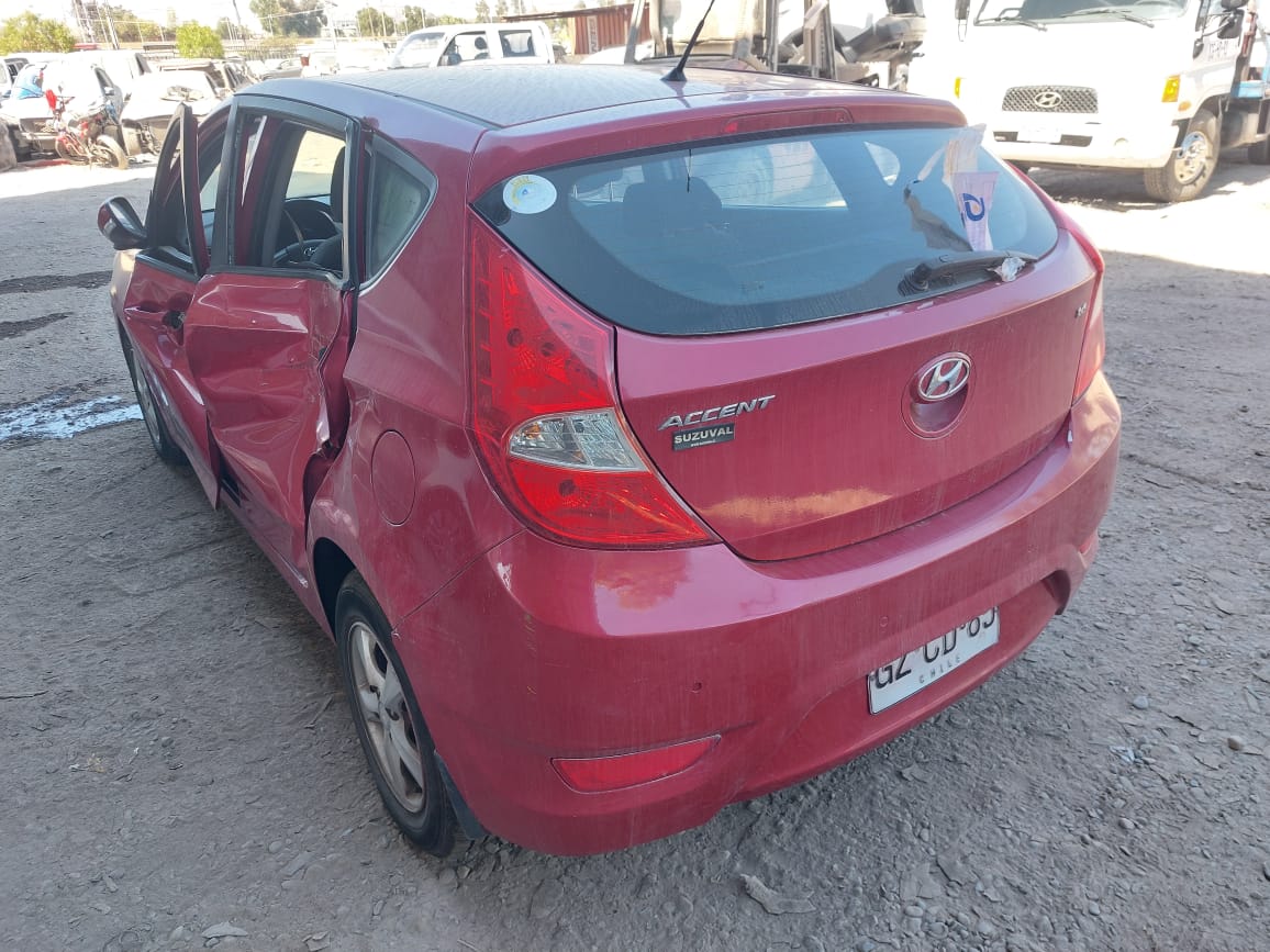 HYUNDAI ACCENT 2015