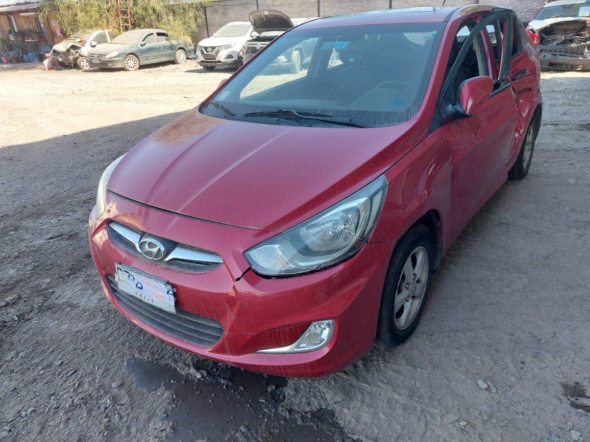HYUNDAI ACCENT 2015