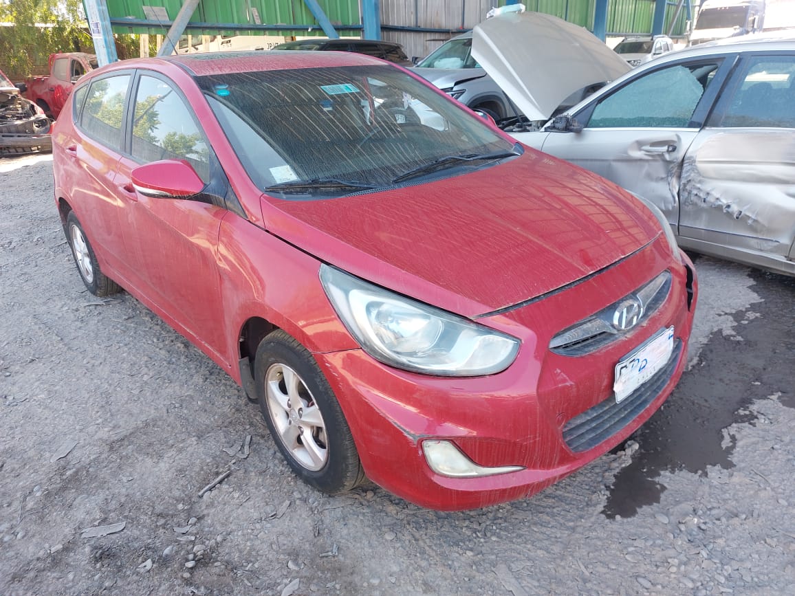 HYUNDAI ACCENT 2015