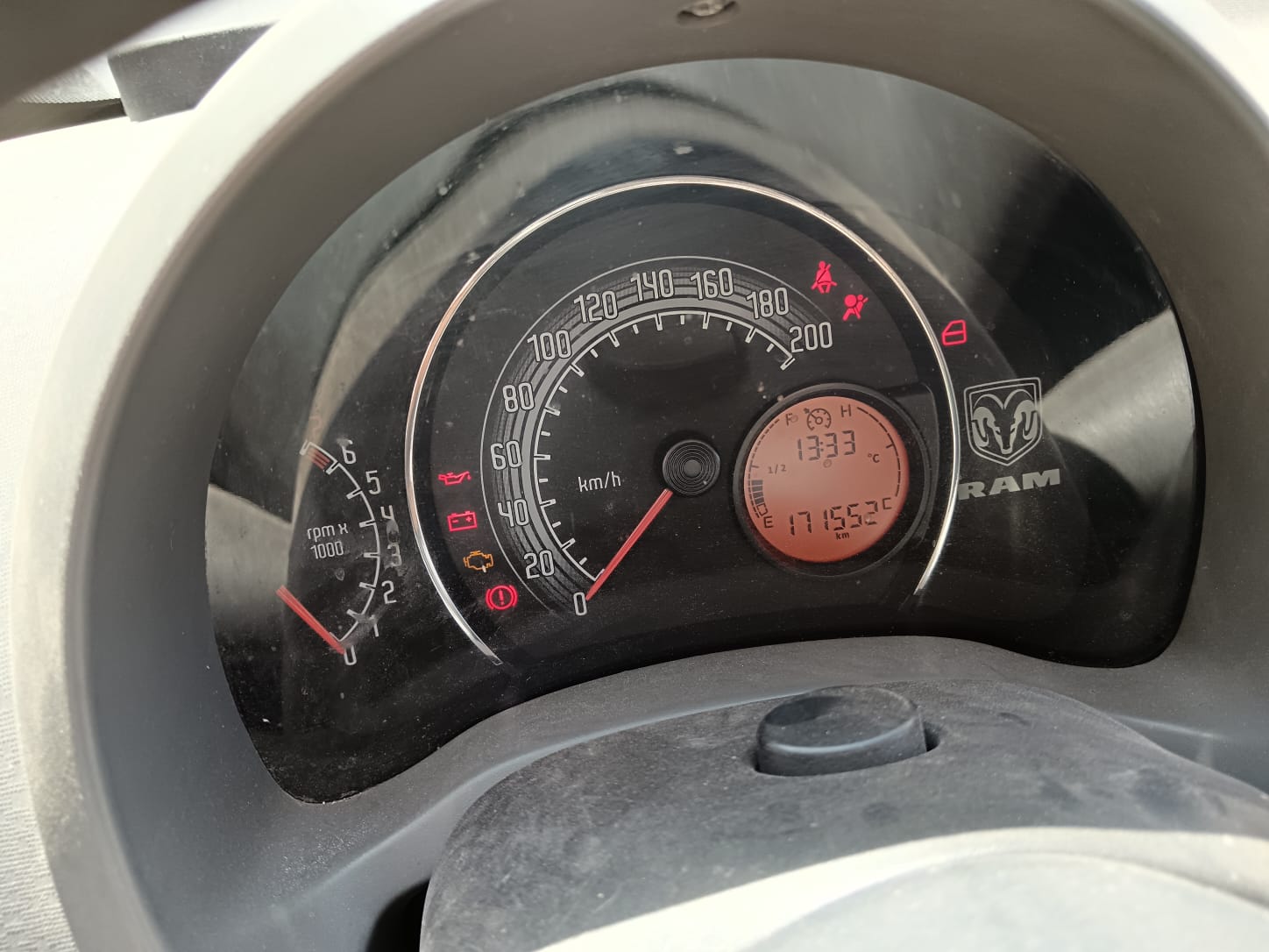 RAM V700 2019