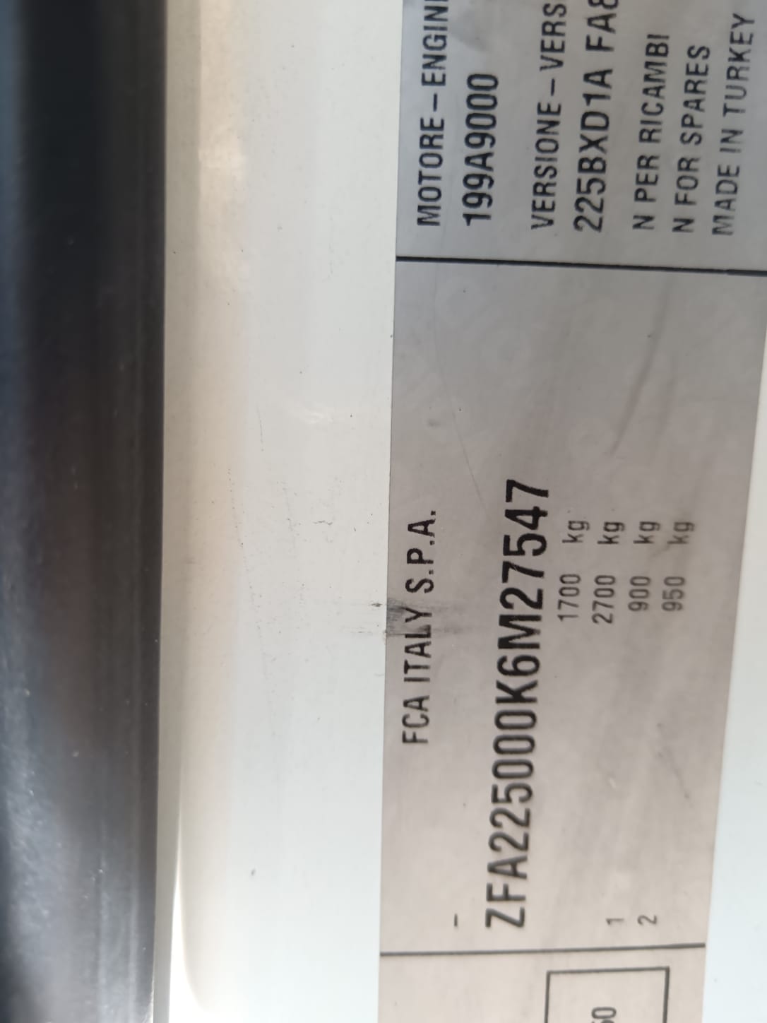RAM VAN 700 2020