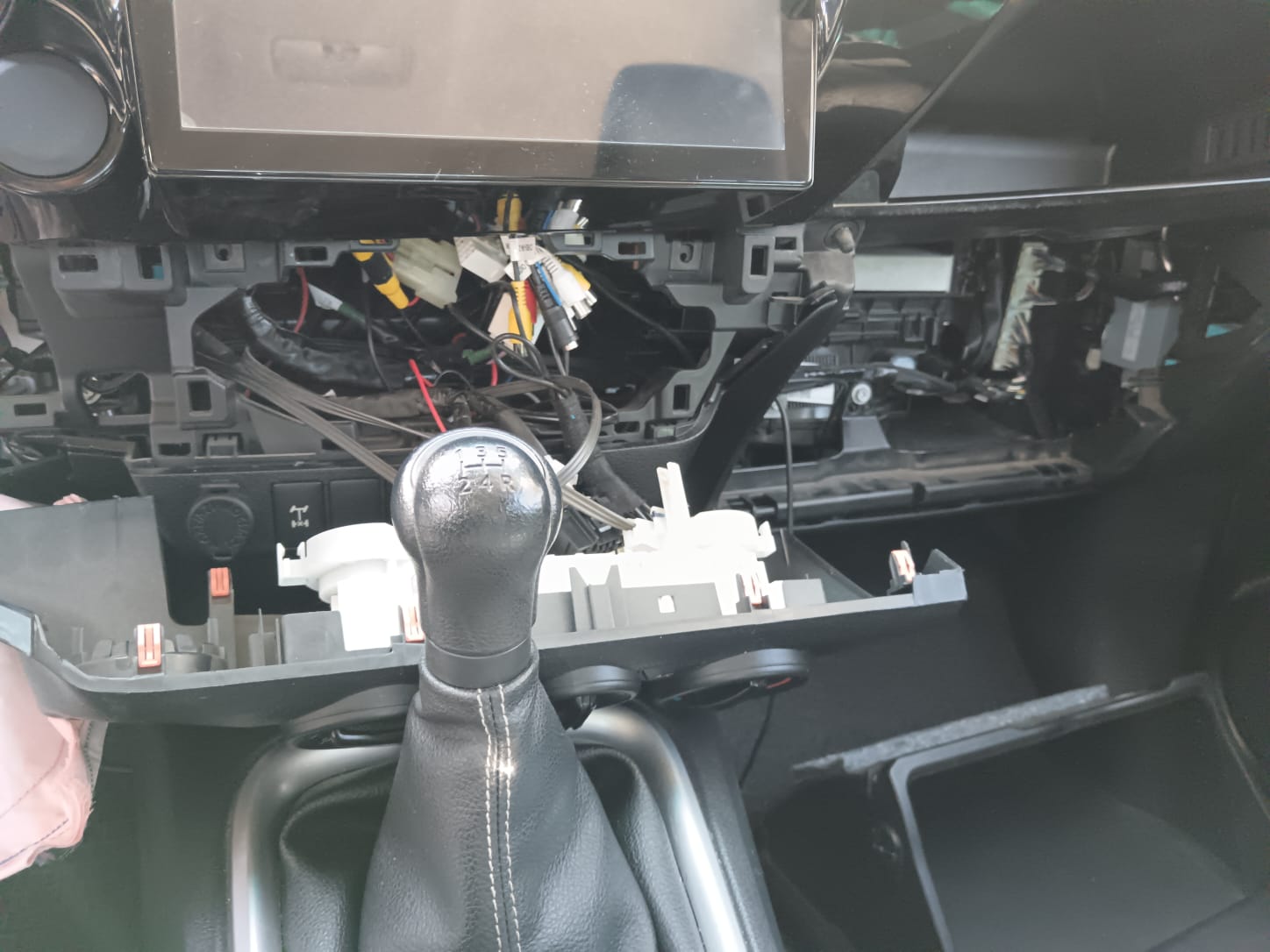 TOYOTA HILUX 2018