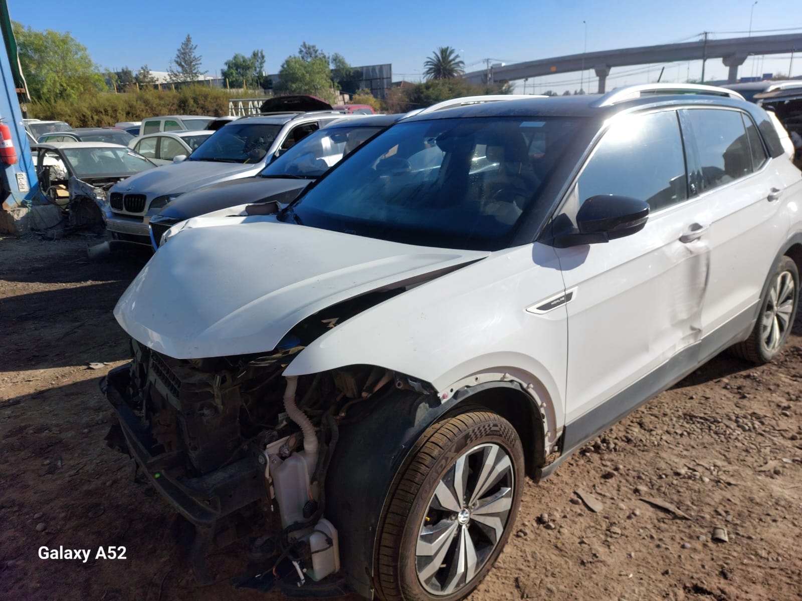 VOLKSWAGEN T-CROSS 2020