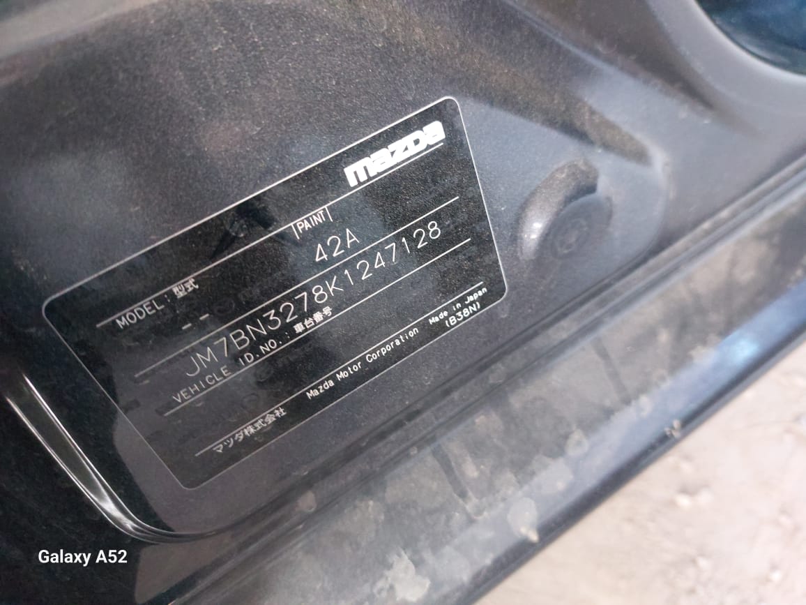 MAZDA NEW 3 2019