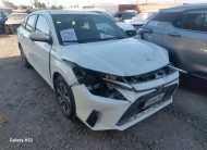 TOYOTA YARIS 2024