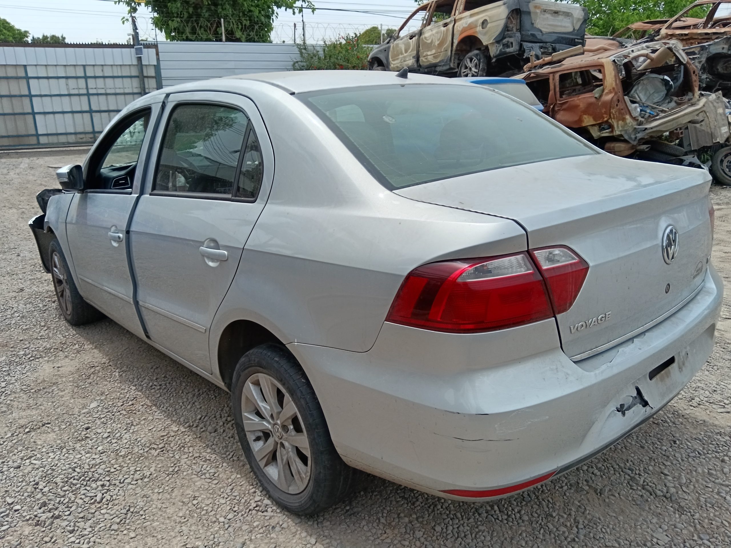 VOLKSWAGEN VOYAGE 2018