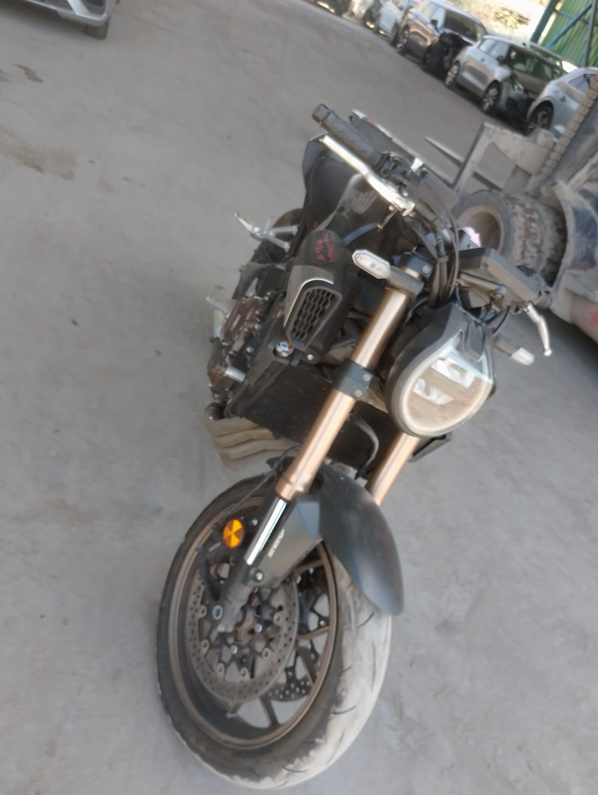 HONDA CB650R 2025