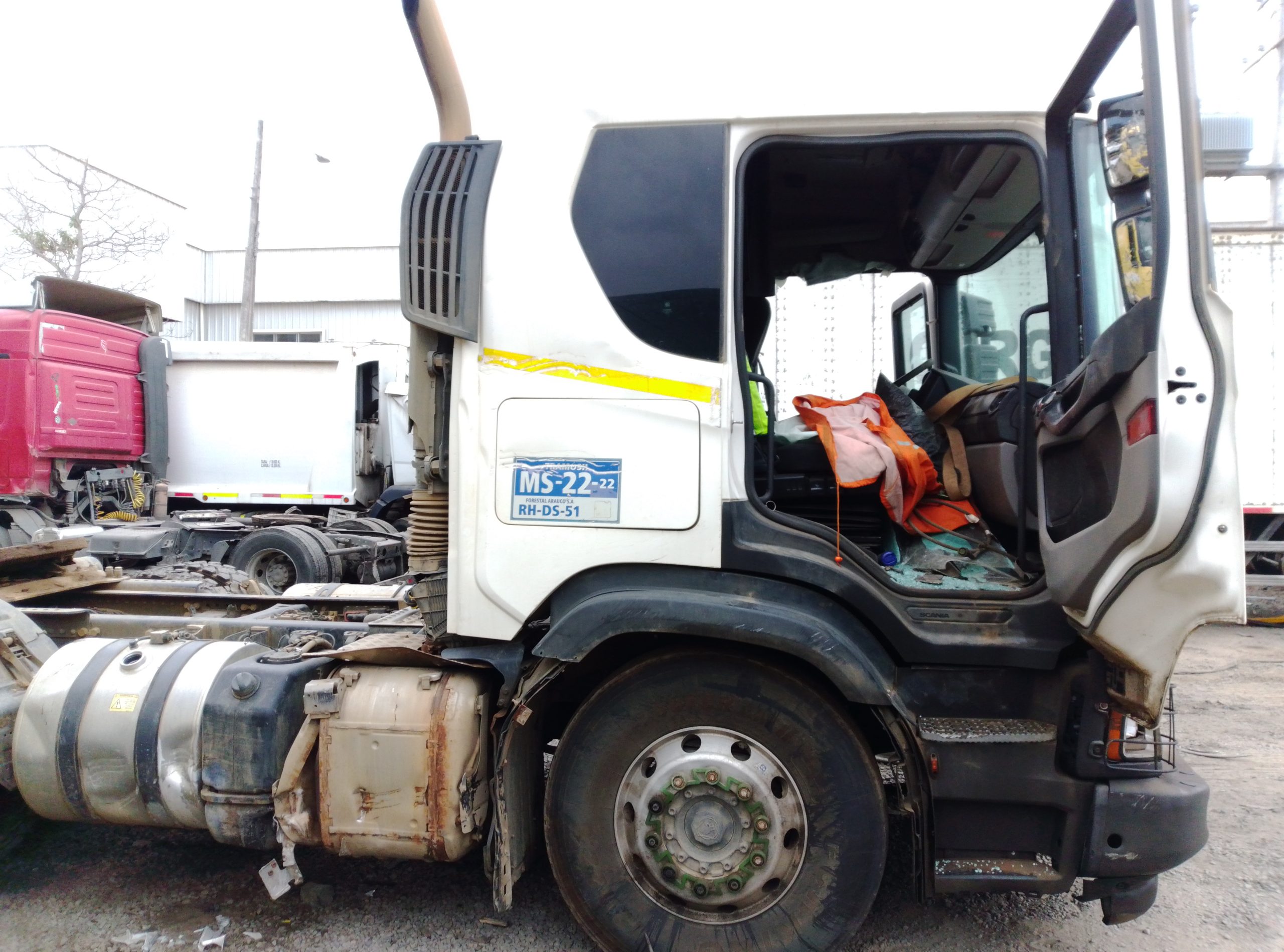 SCANIA P410 2022