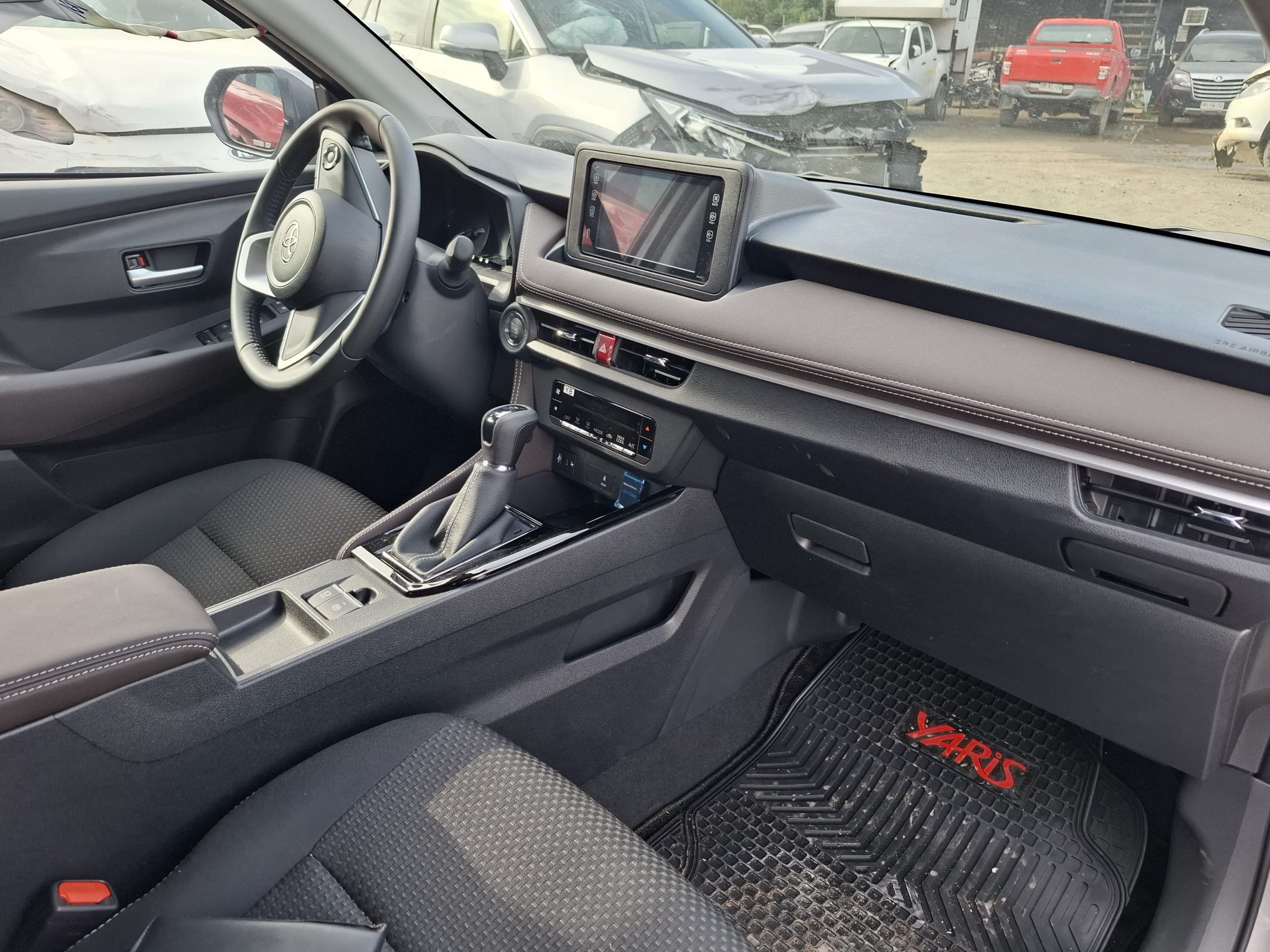 TOYOTA YARIS 2026