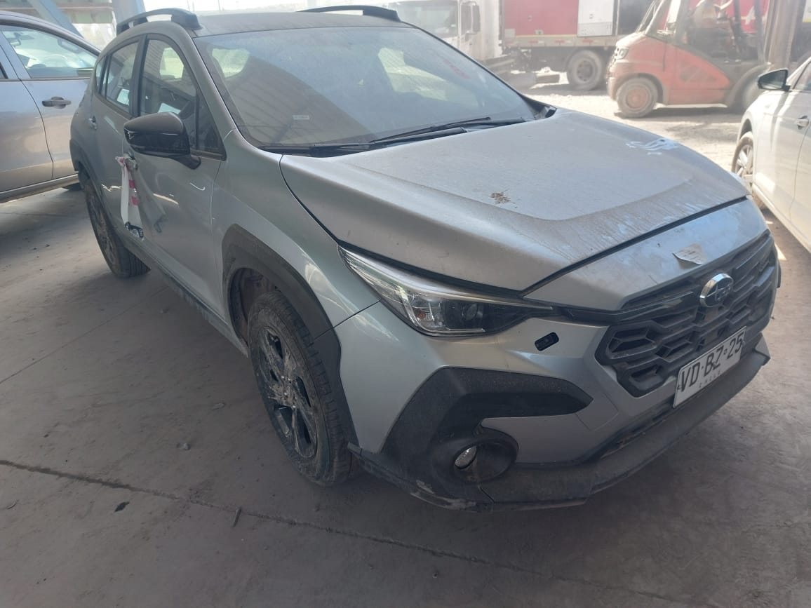 SUBARU CROSSTREK 2025