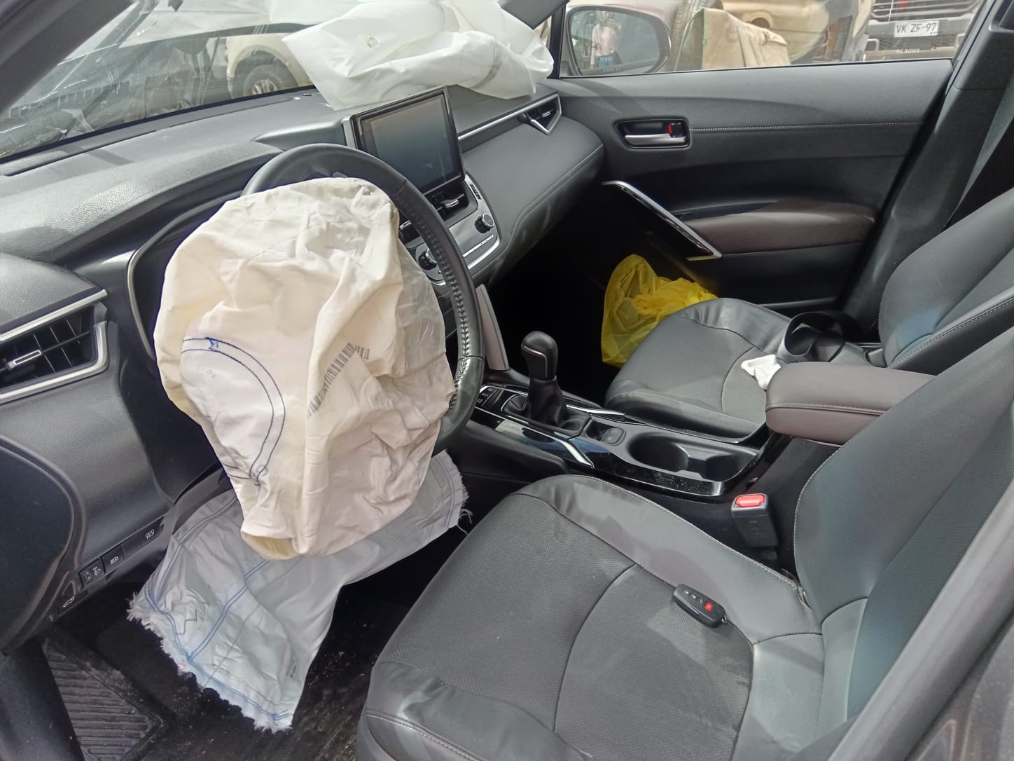 TOYOTA COROLLA CROSS 2025
