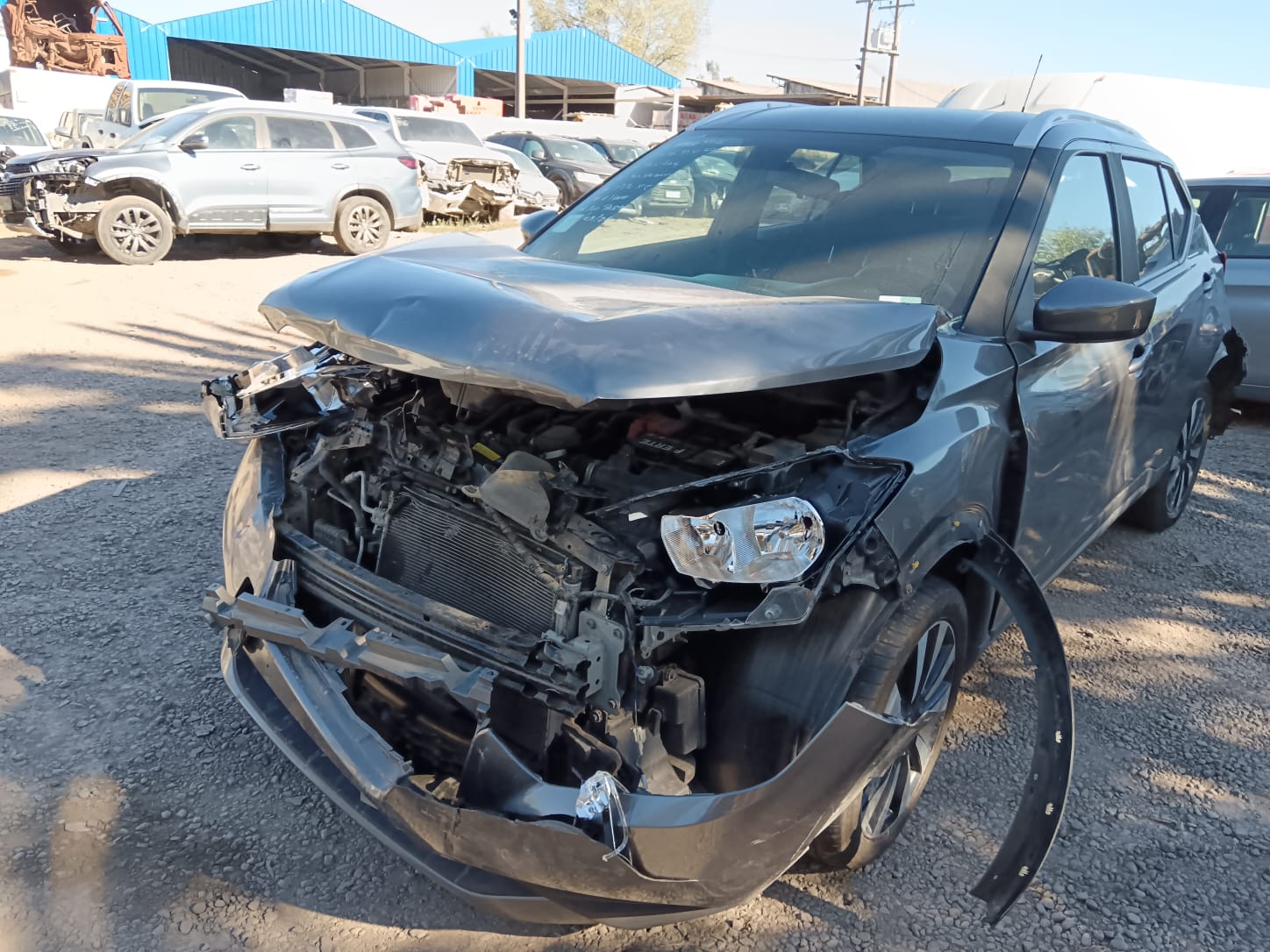 NISSAN KICKS 2019