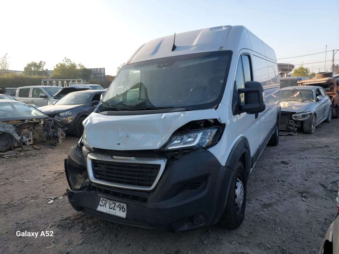 PEUGEOT BOXER 2023