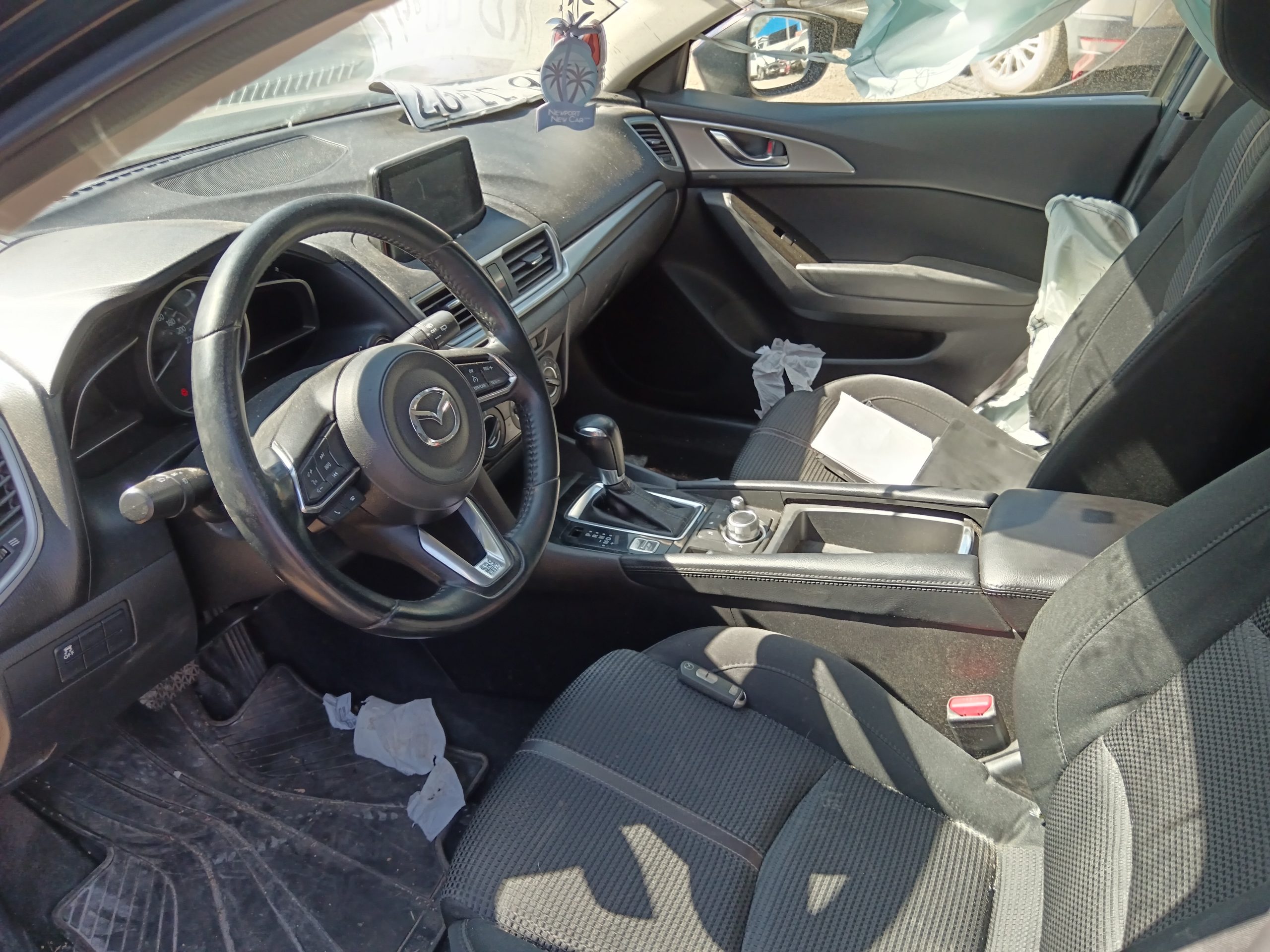 MAZDA NEW 3 2018