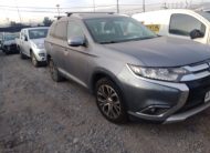 MITSUBISHI OUTLANDER 2017