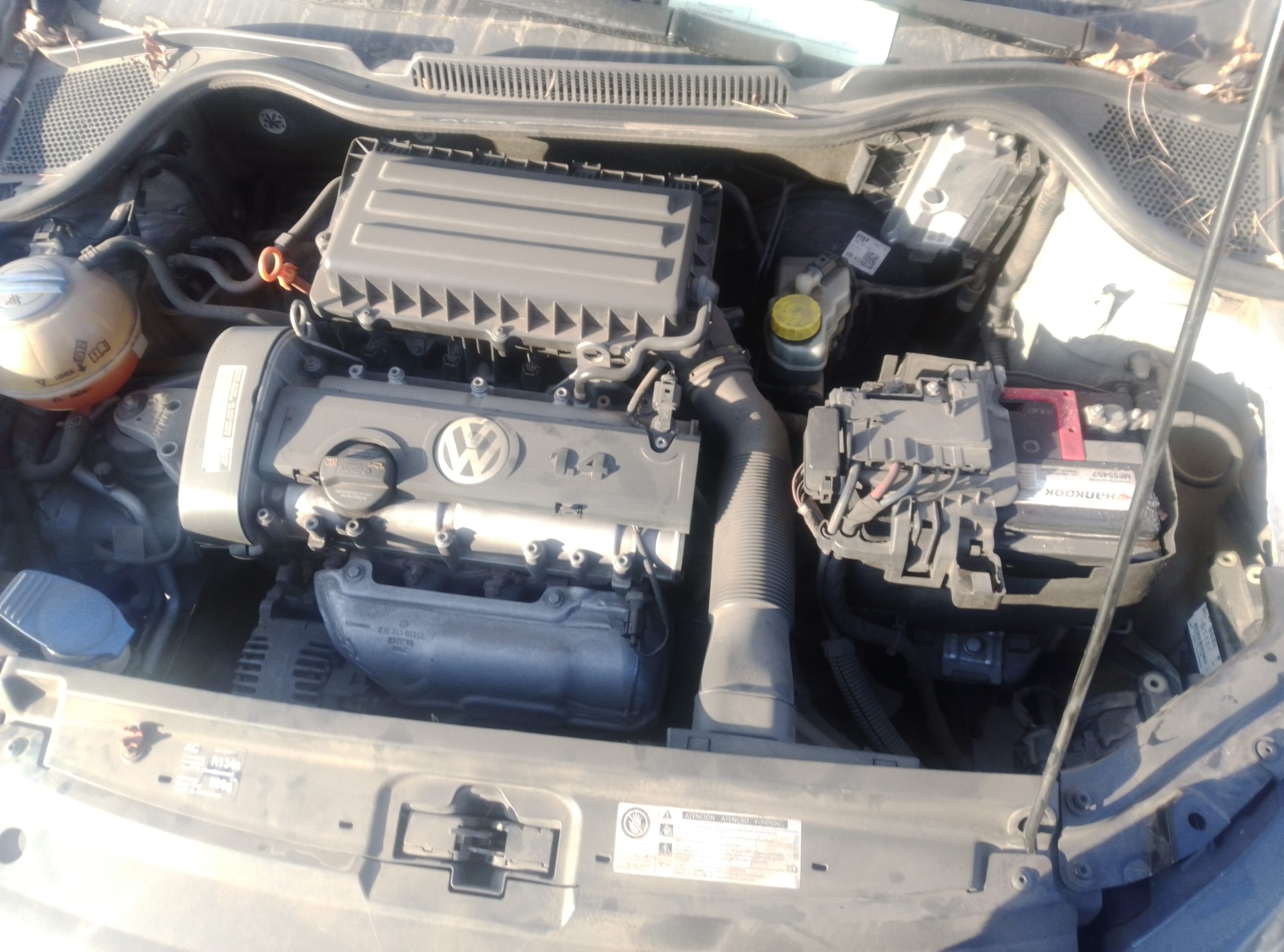VOLKSWAGEN POLO 2010