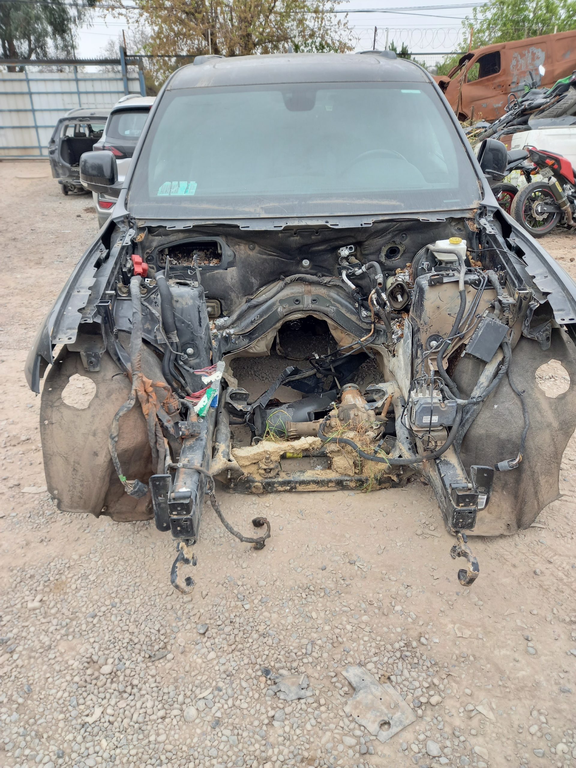 JEEP GRAND CHEROKEE –