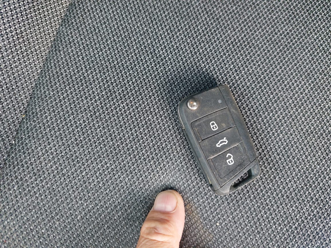 VOLKSWAGEN POLO 2025