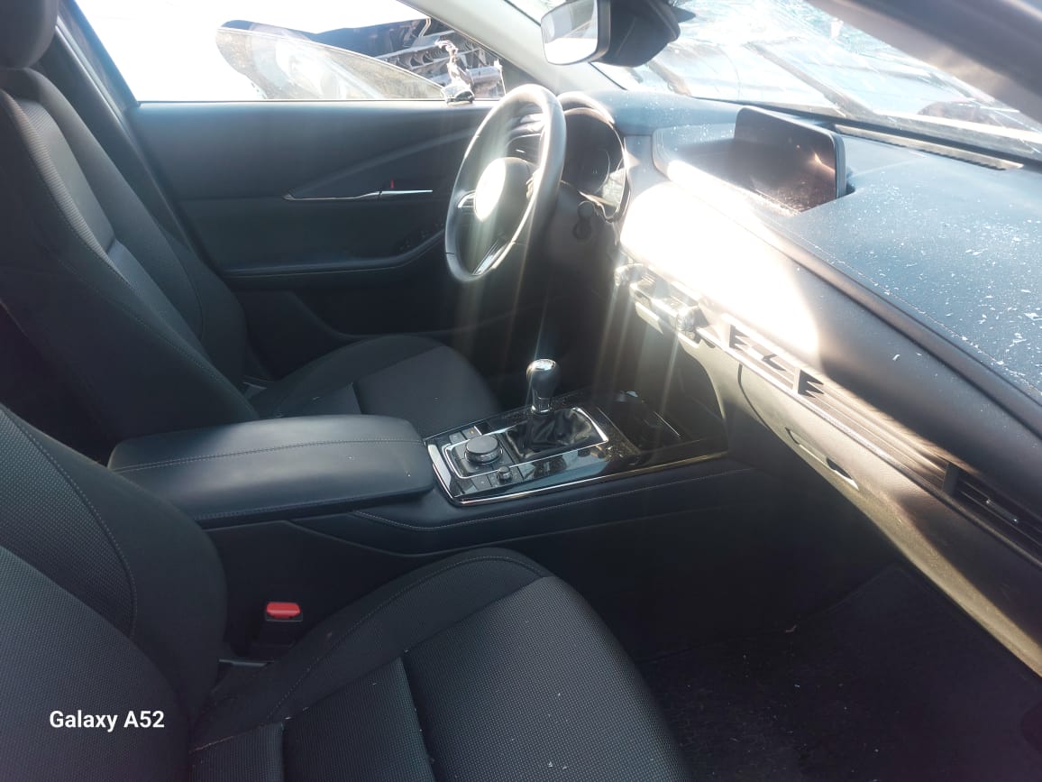 MAZDA CX30 2025