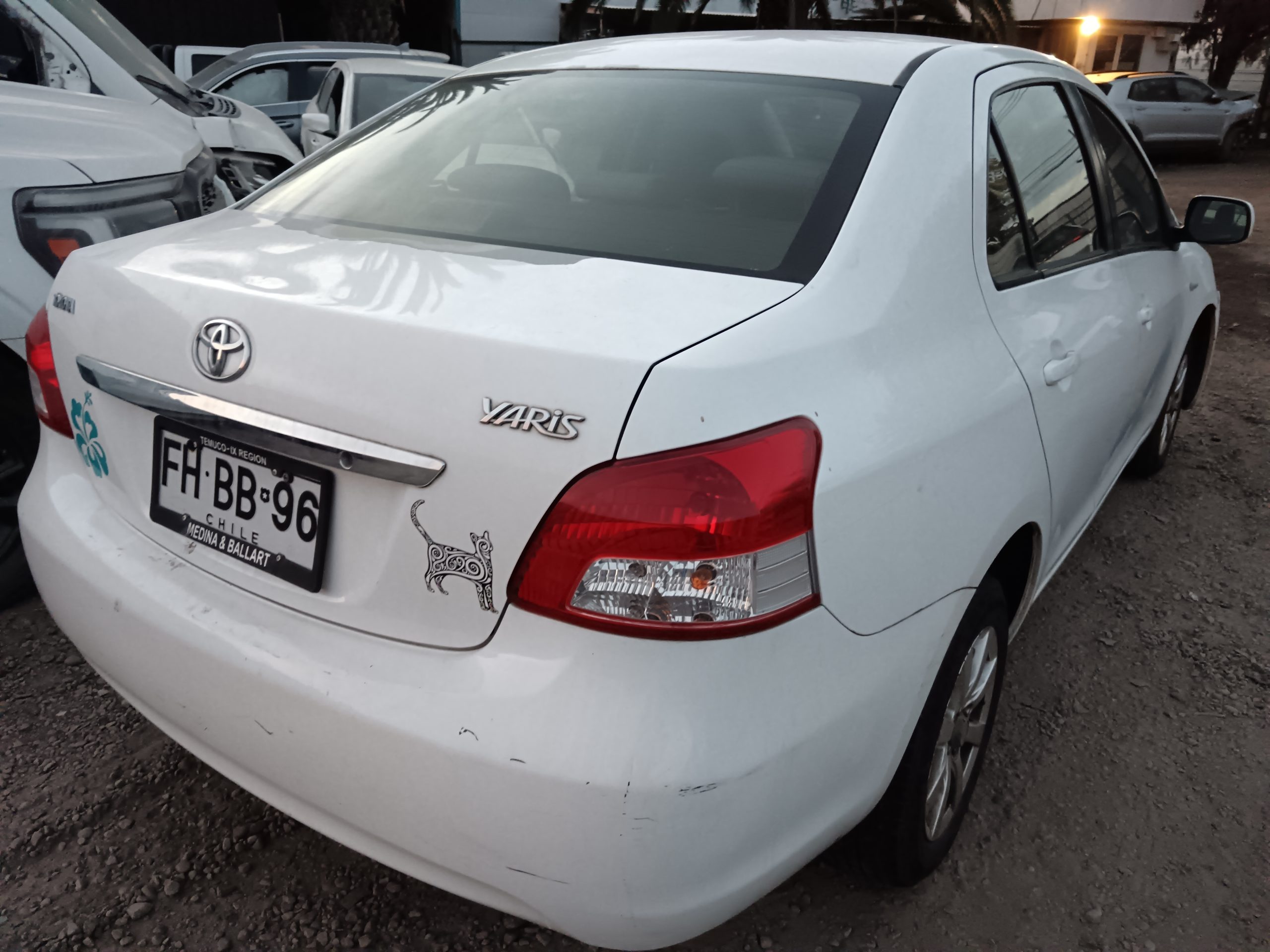TOYOTA YARIS 2013