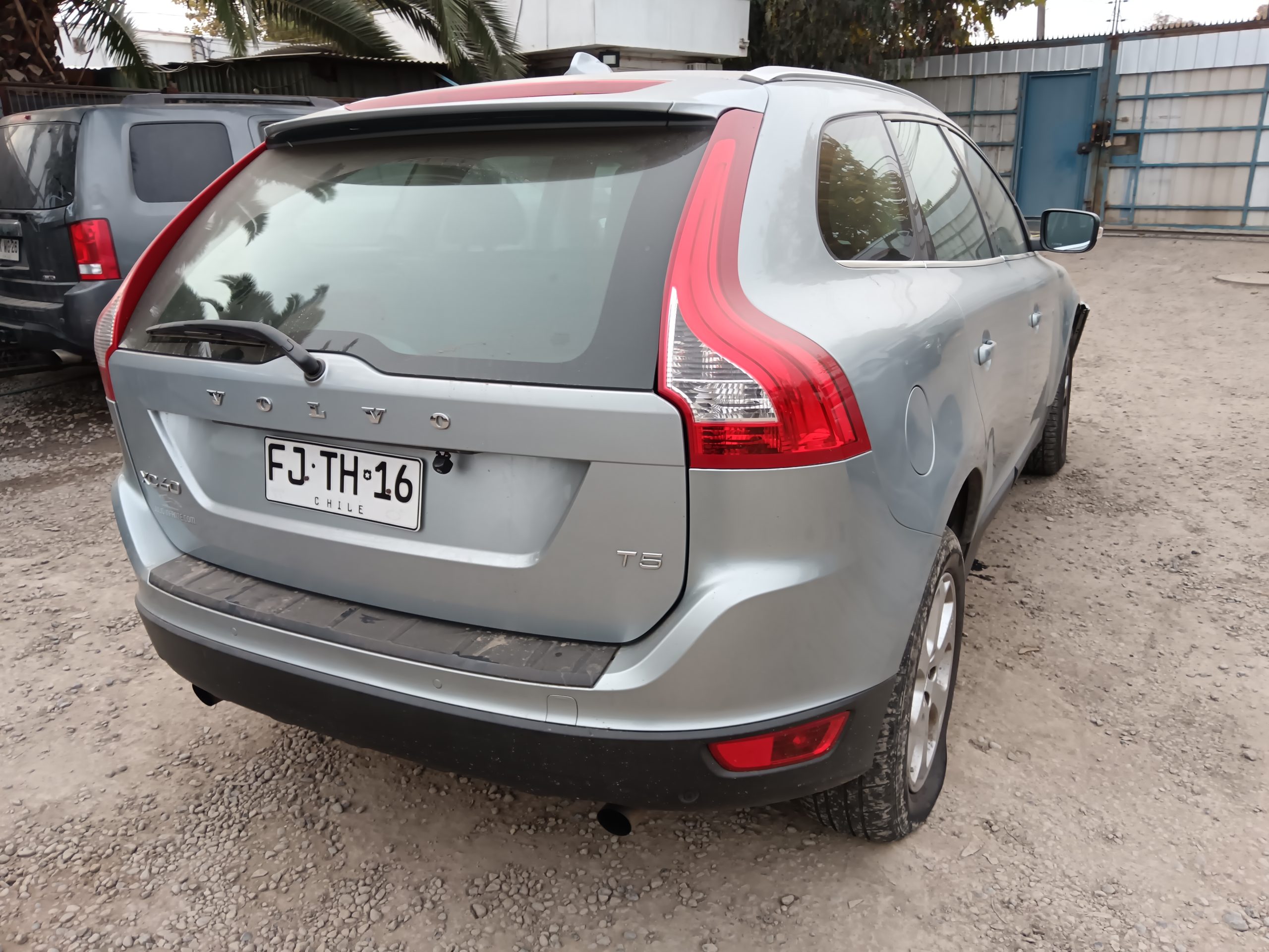 VOLVO XC60 2013