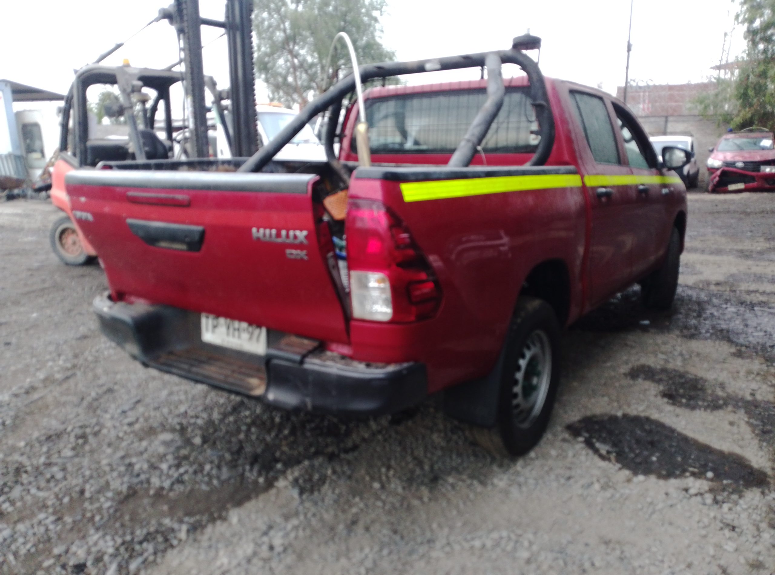 TOYOTA HILUX 2024