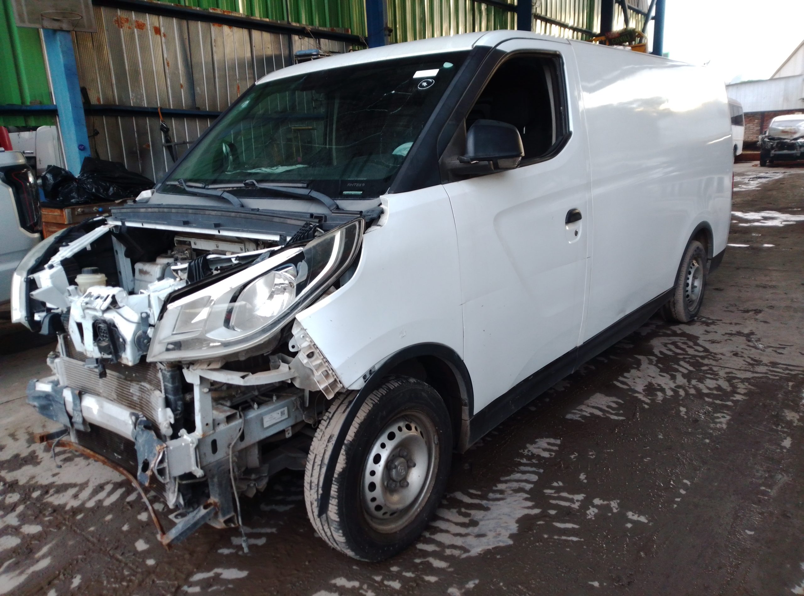 MAXUS EV30 2022
