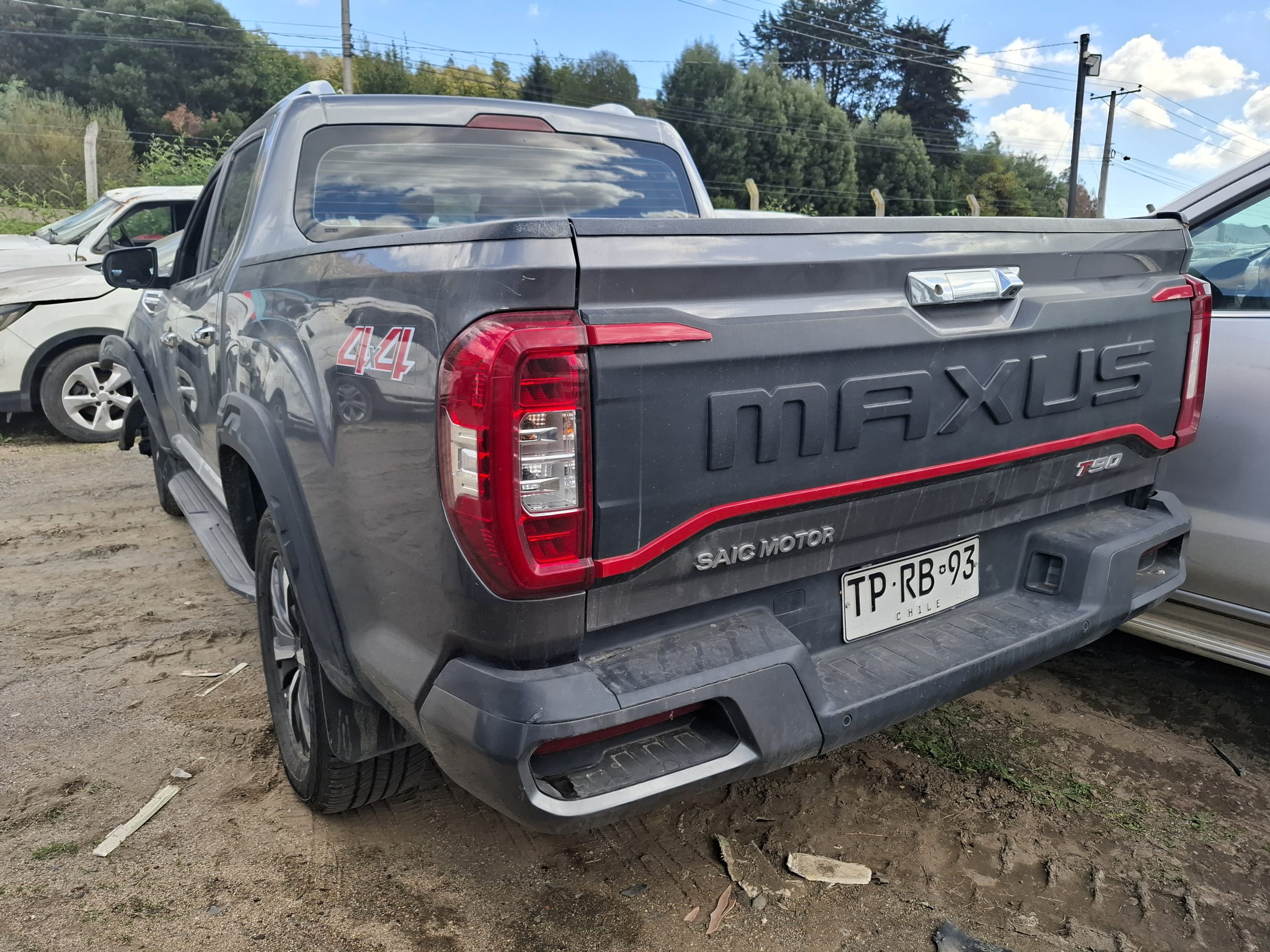 MAXUS T90 2024
