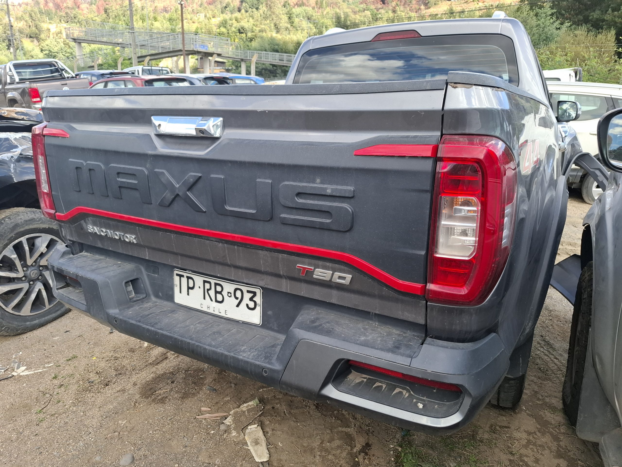 MAXUS T90 2024