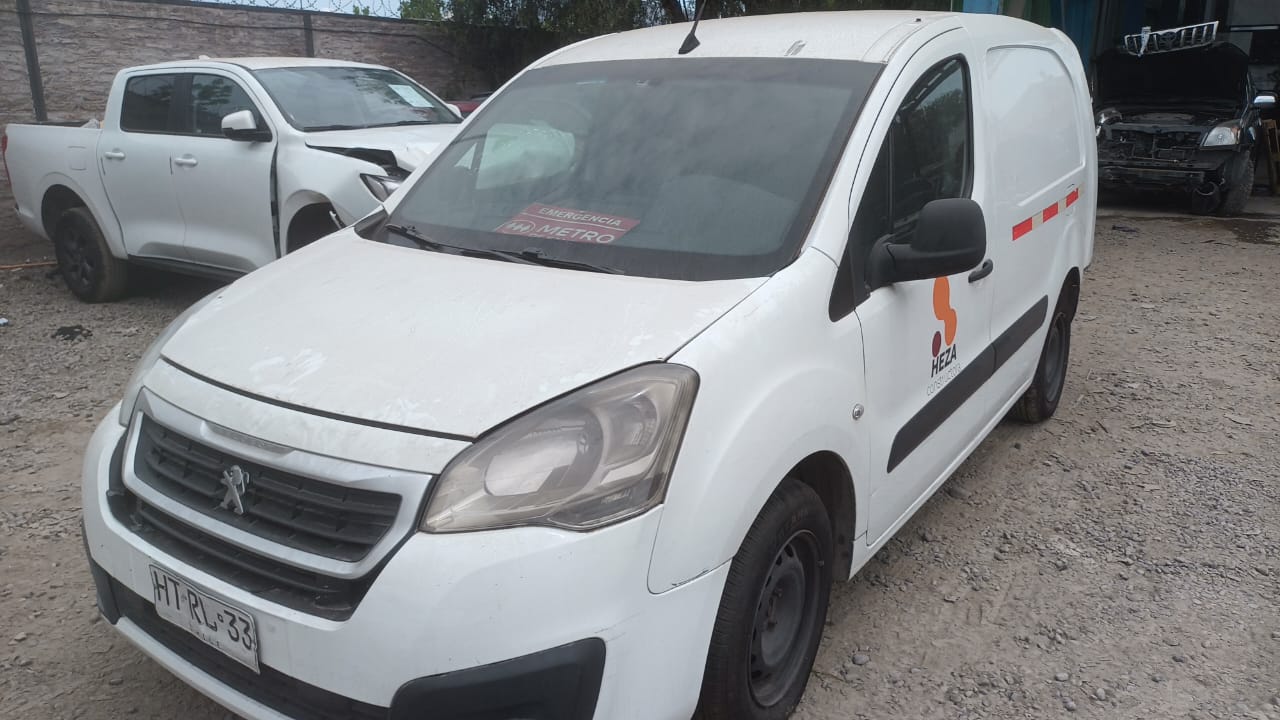 PEUGEOT PARTNER 2016