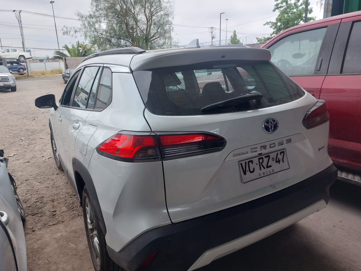 TOYOTA COROLLA 2025