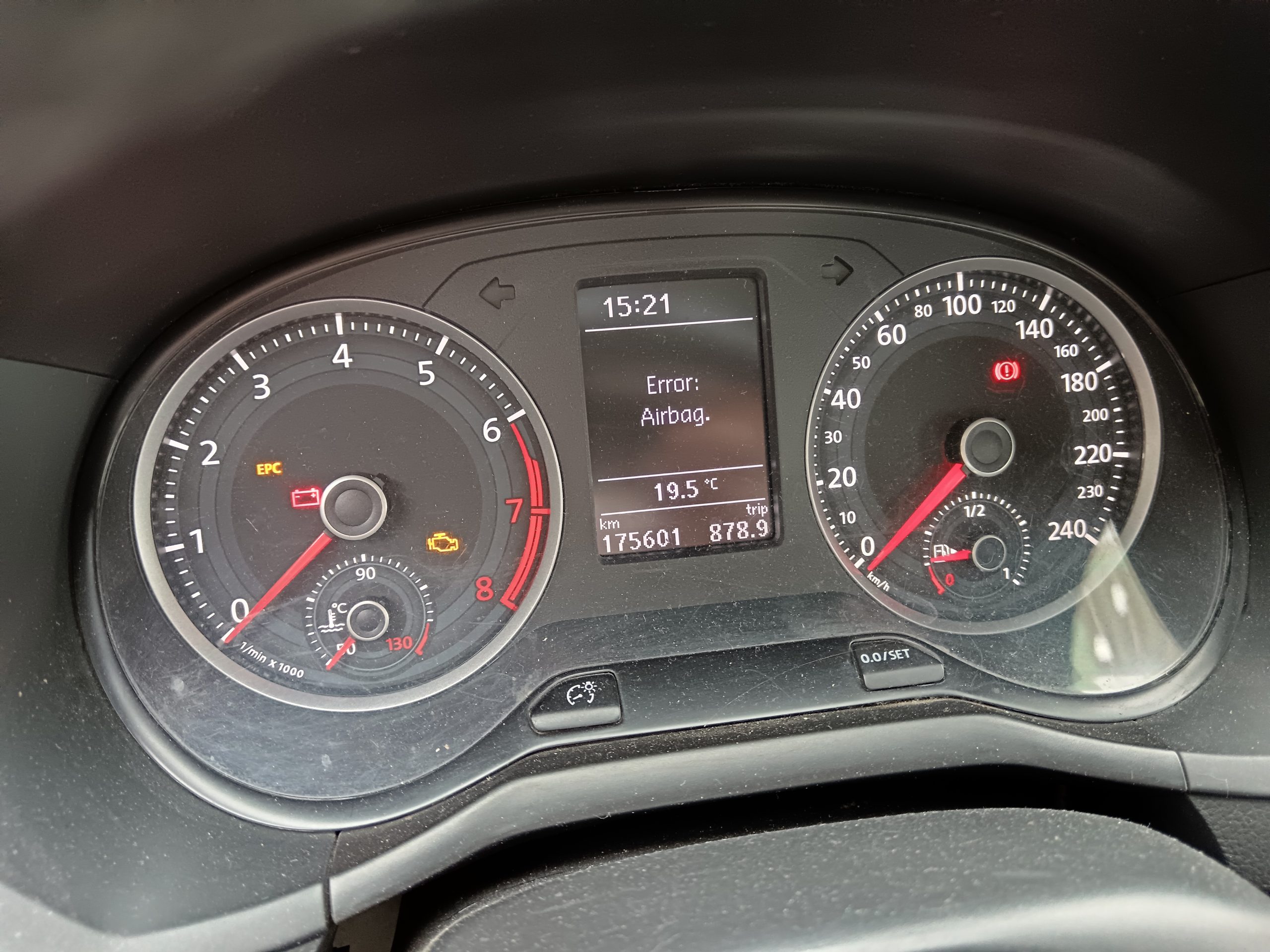 VOLKSWAGEN GOL 2020