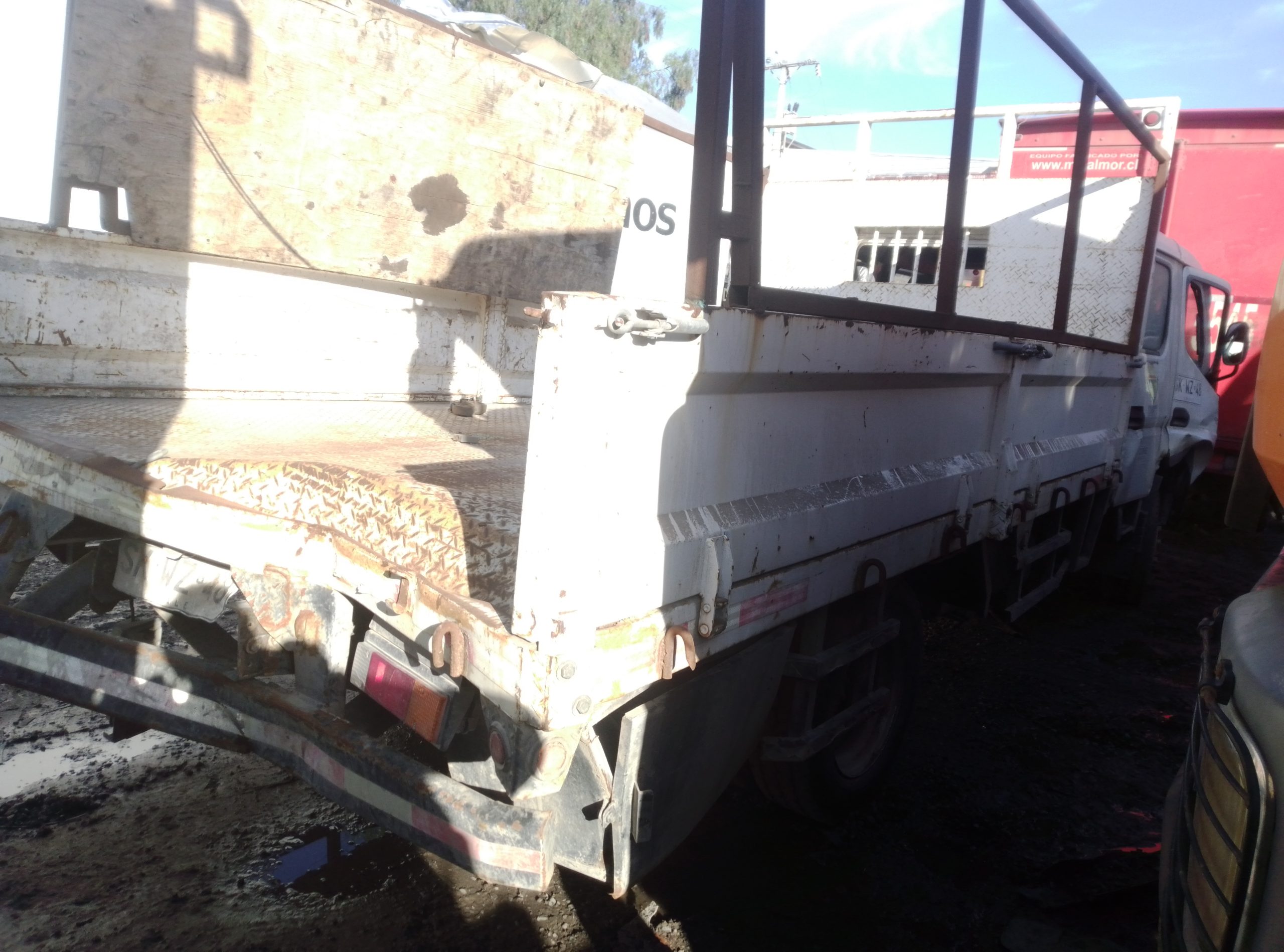 MITSUBISHI FUSO CANTER 2023