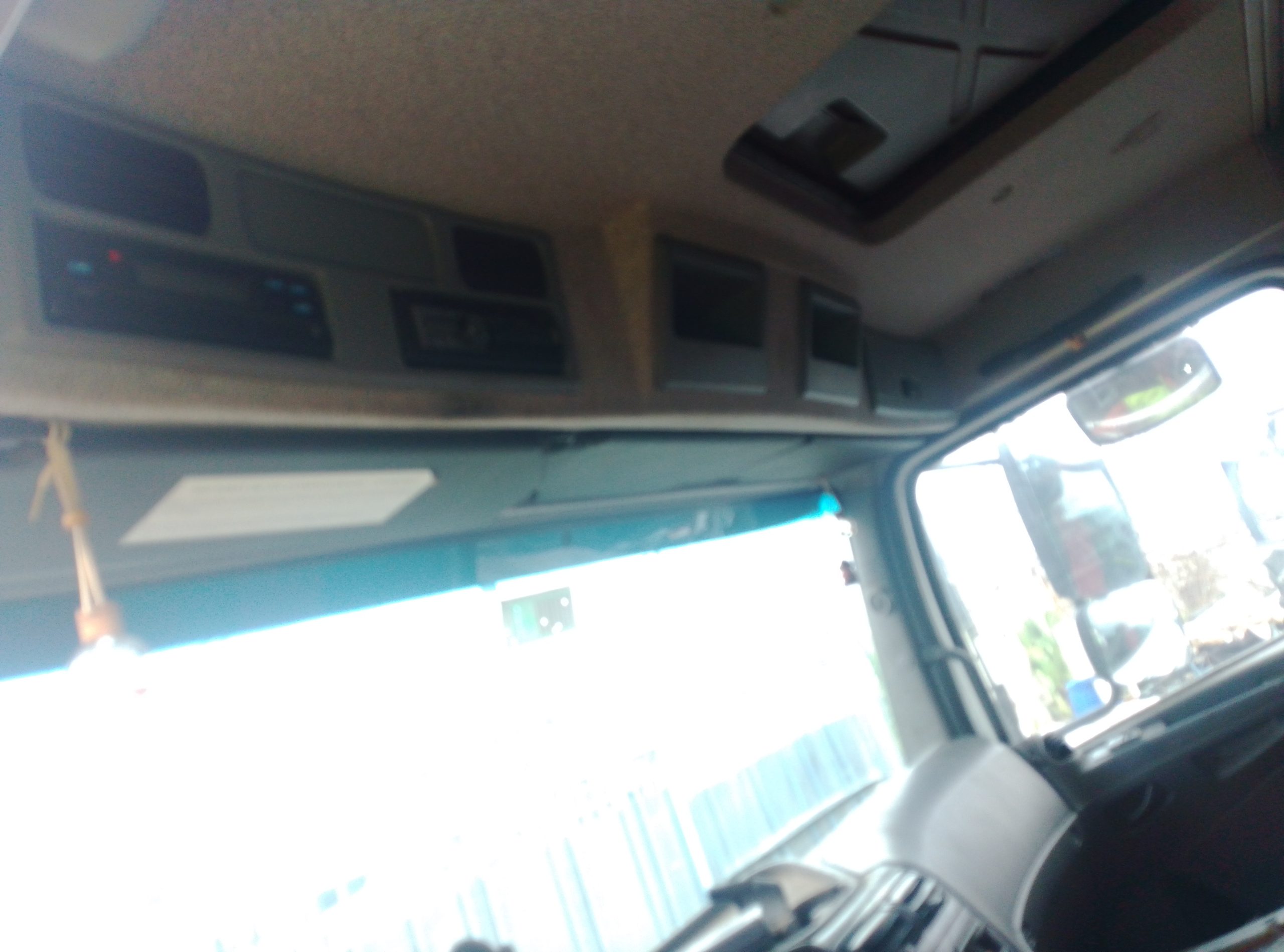 MERCEDES BENZ AXOR 2021