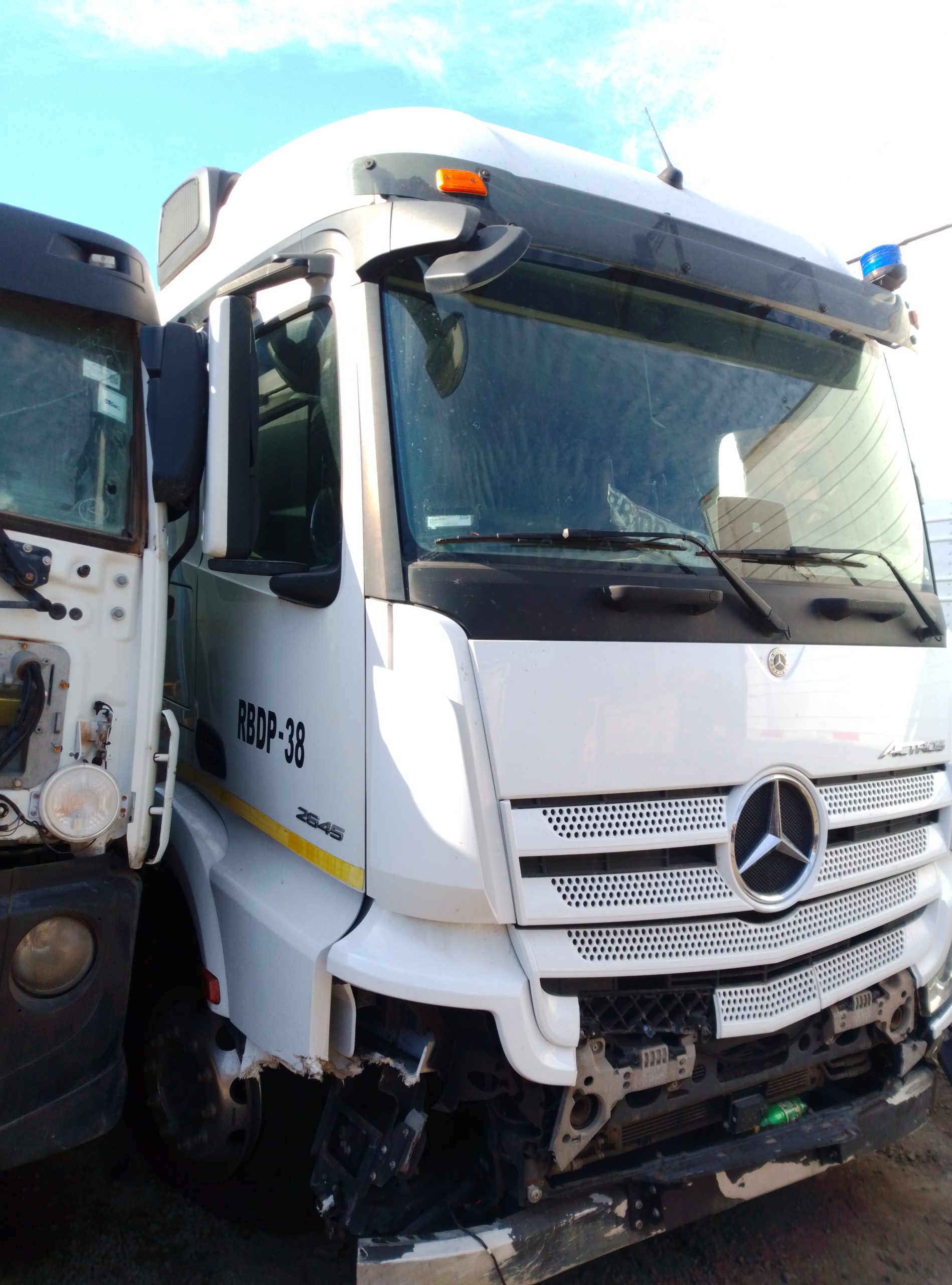 MERCEDES BENZ ACTROS 3336 2021