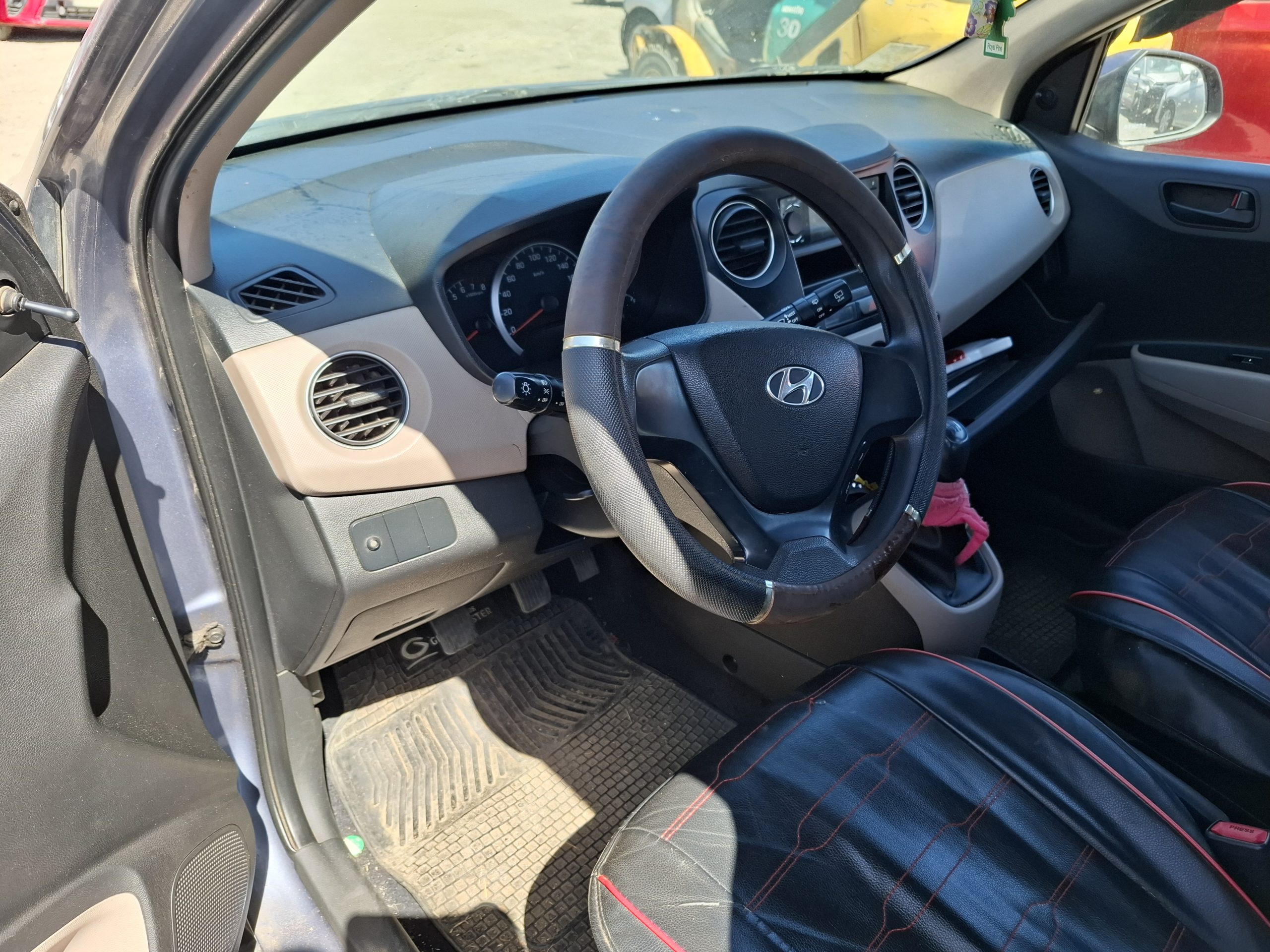 HYUNDAI I 10 2015