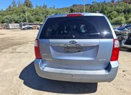KIA CARNIVAL LX 2.7 2010