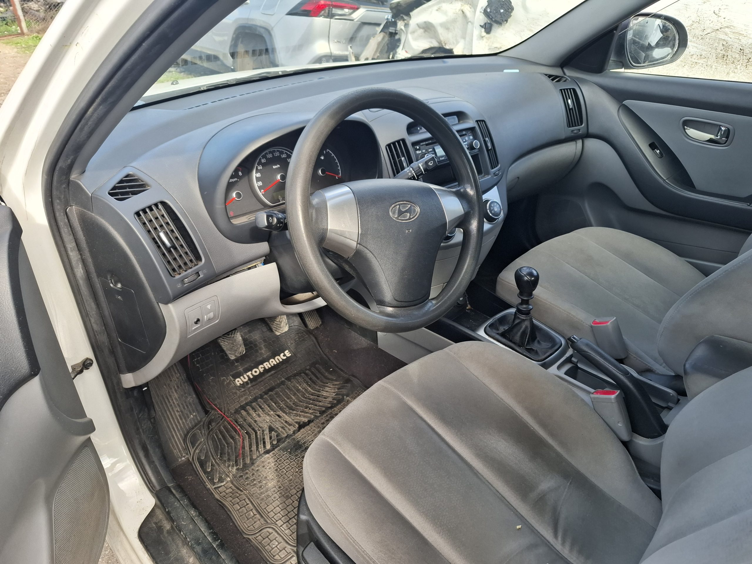 HYUNDAI ELANTRA 2010