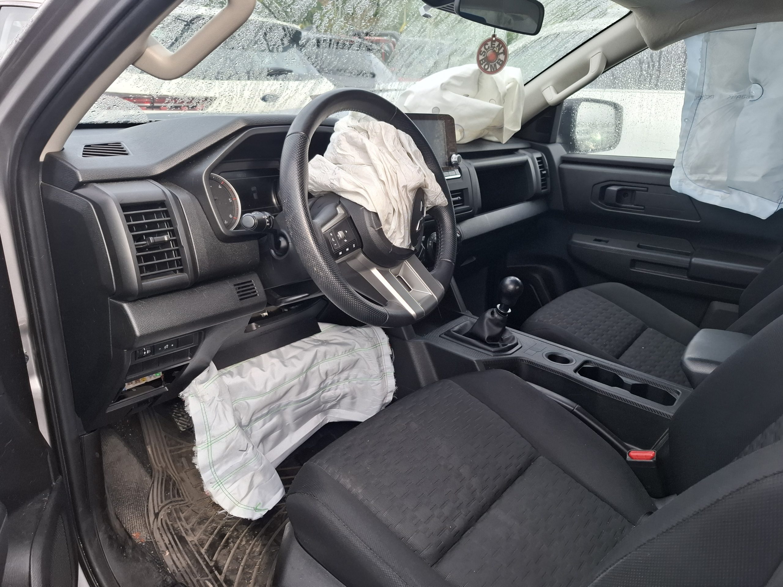 MITSUBISHI L 200 2025