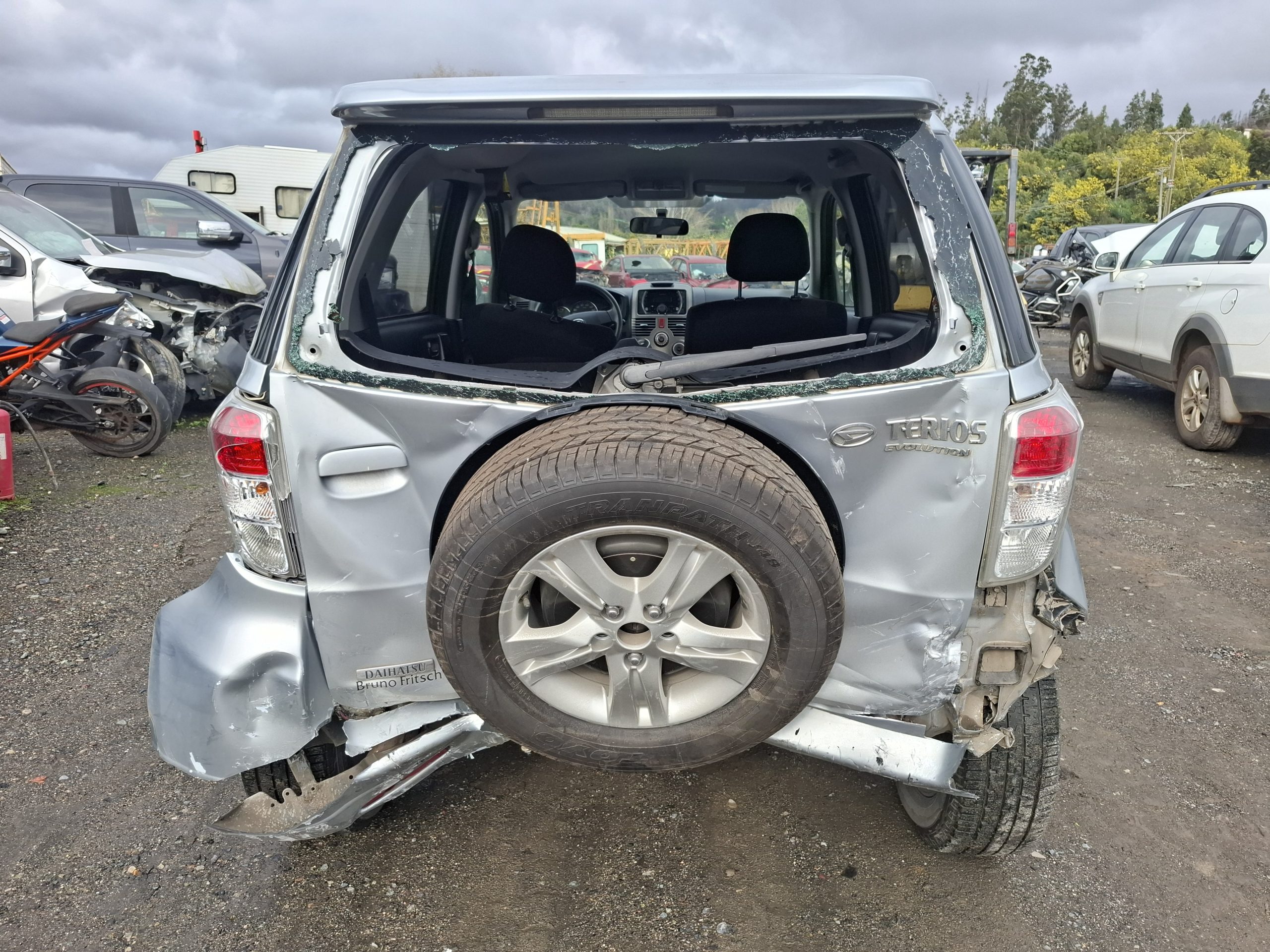 DAIHATSU TERIOS 2015