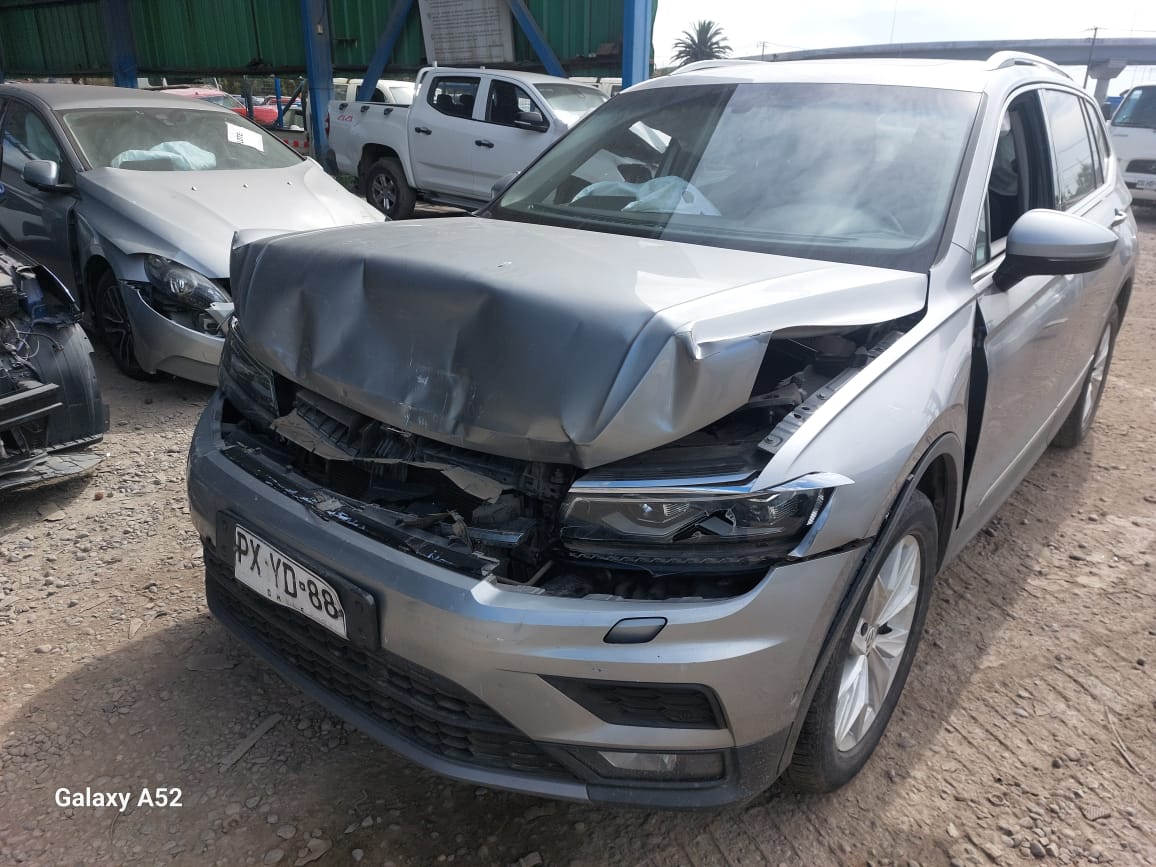 VOLKSWAGEN TIGUAN 2021
