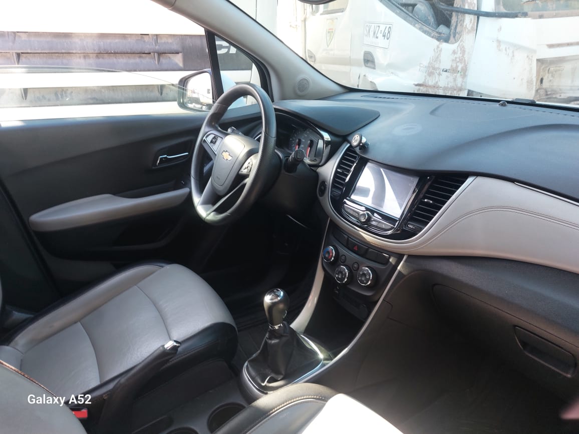 CHEVROLET TRACKER 2017