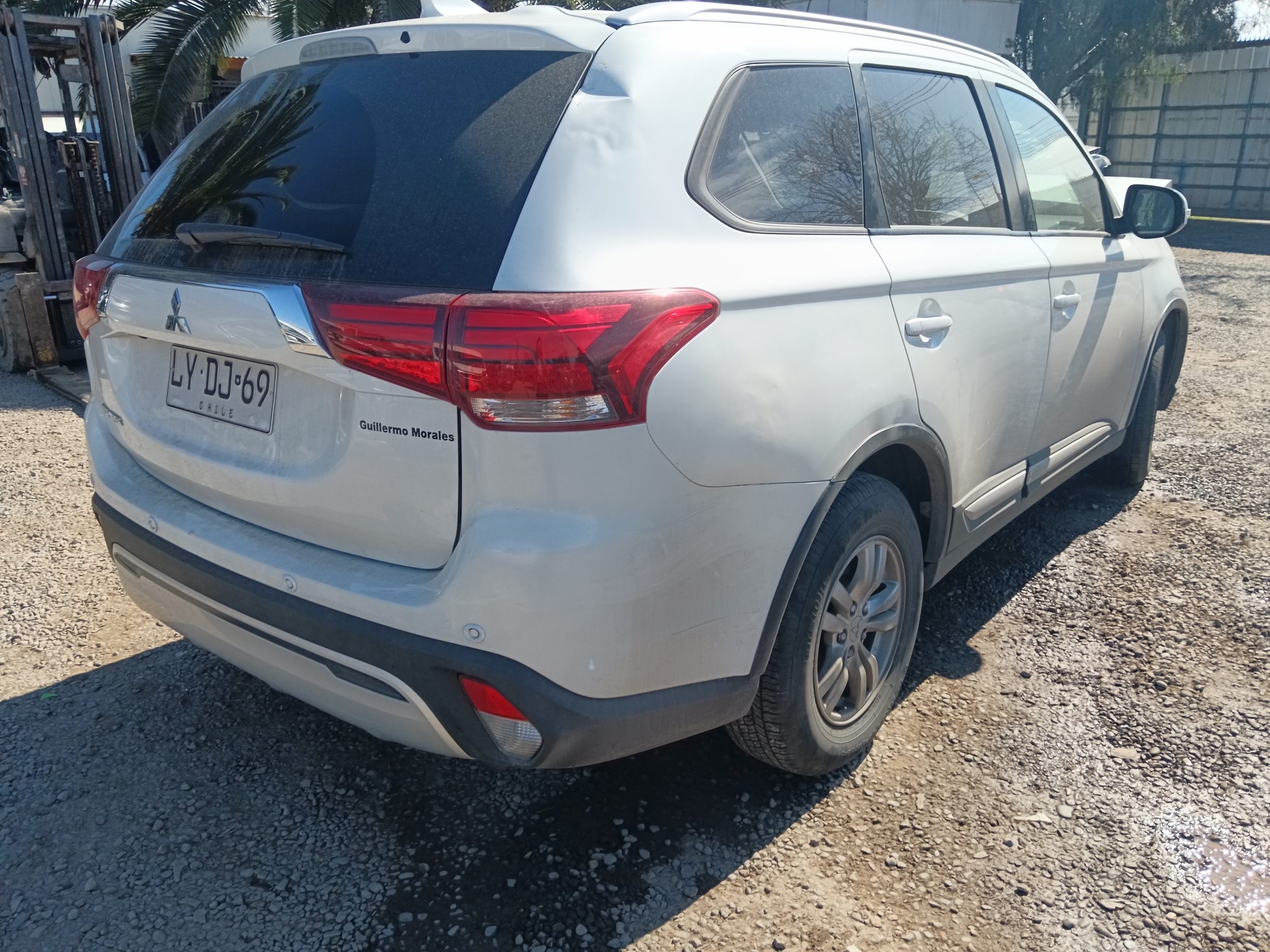 MITSUBISHI OUTLANDER 2020